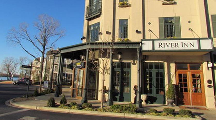 River Inn of Harbor Town photo 24