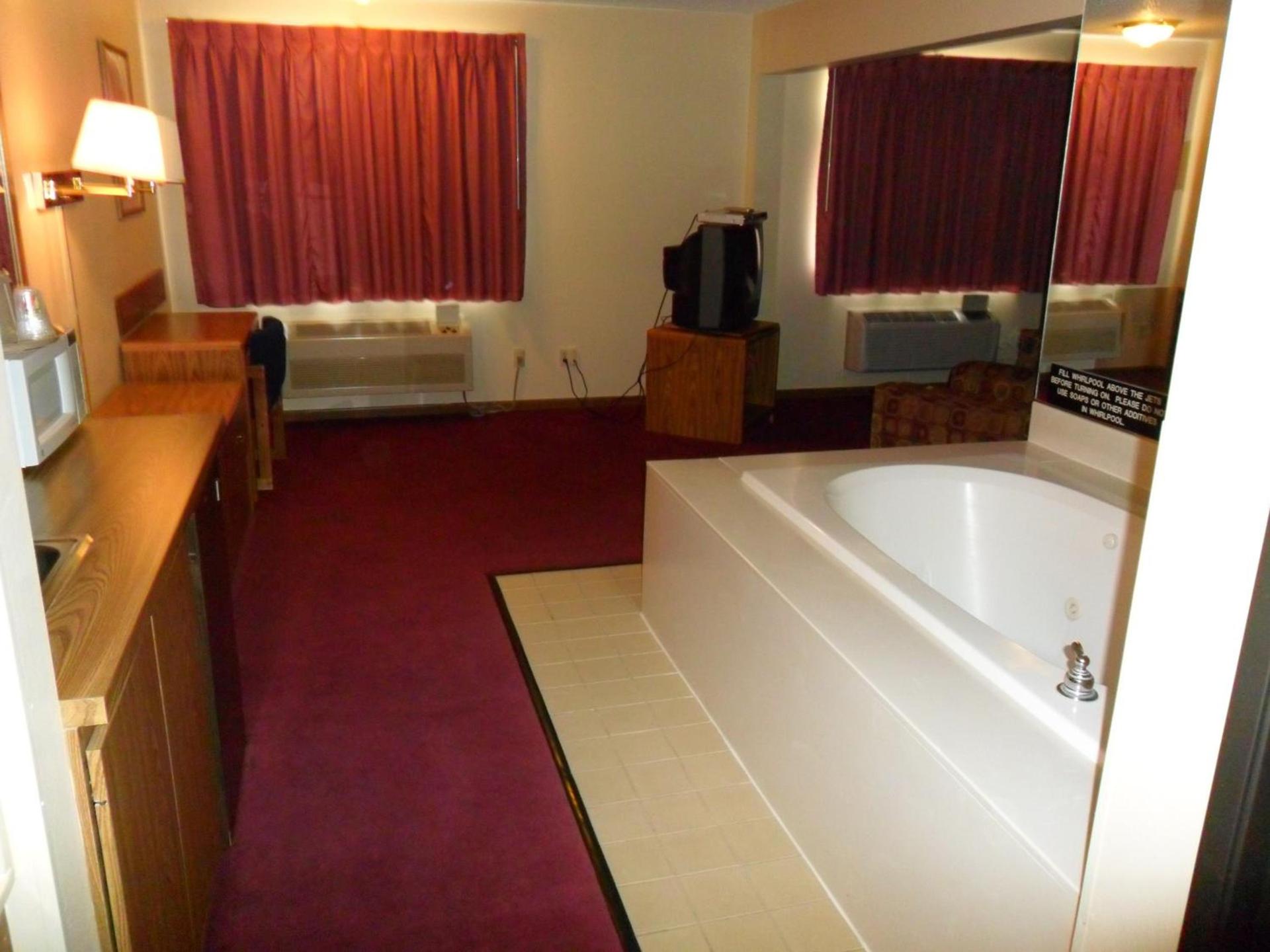 Super 8 by Wyndham Chadron NE photo 17