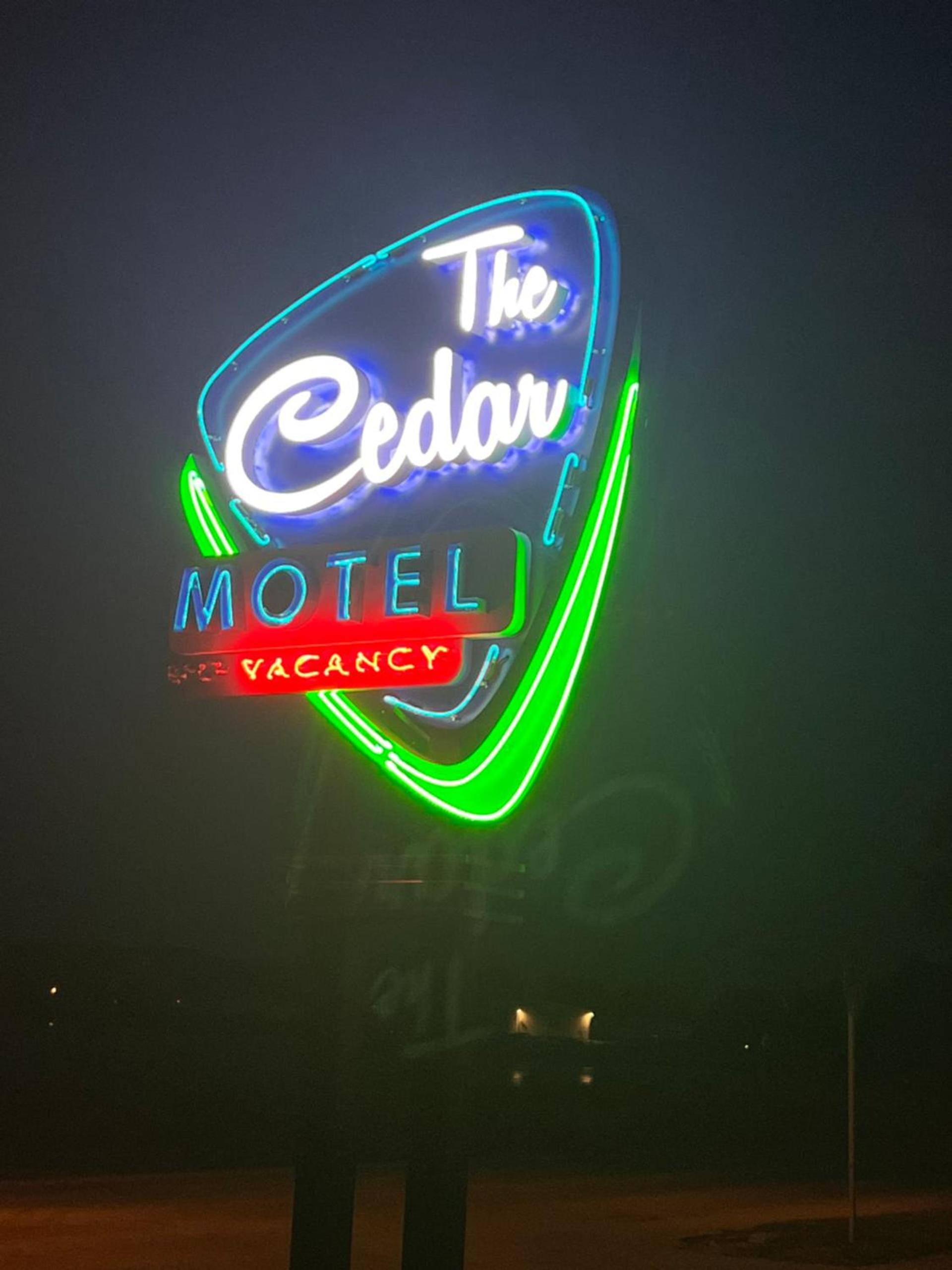 The Cedar Motel photo 54