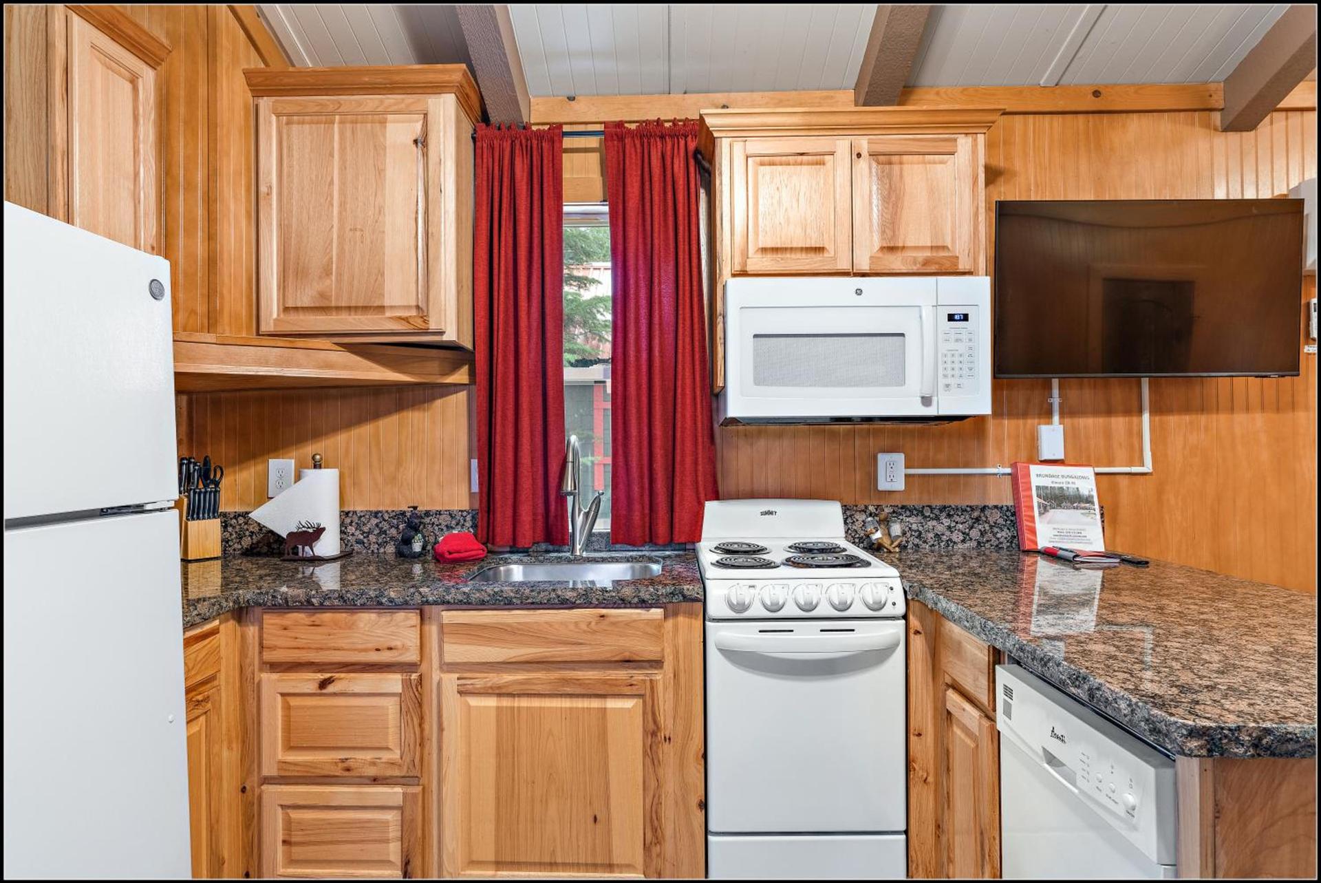 Brundage Bungalows photo 28