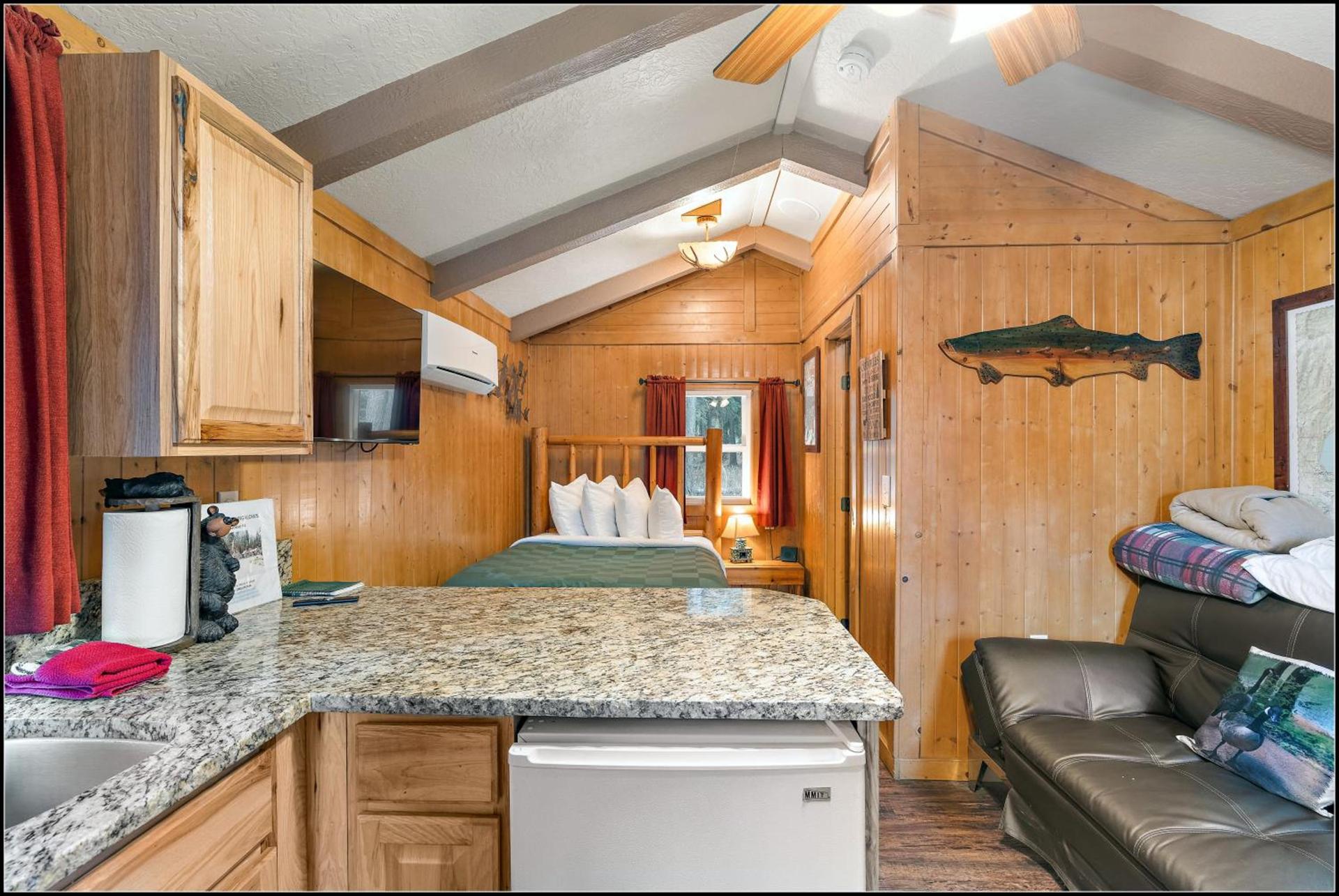 Brundage Bungalows photo 41