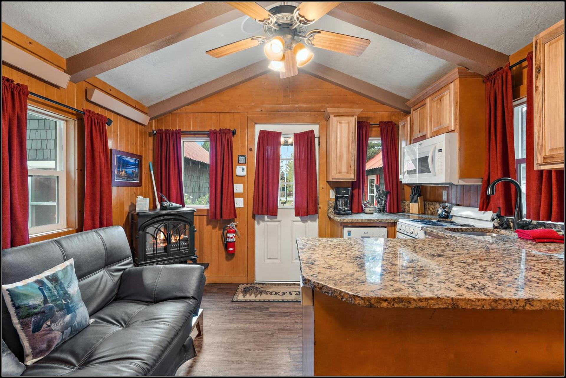 Brundage Bungalows photo 39