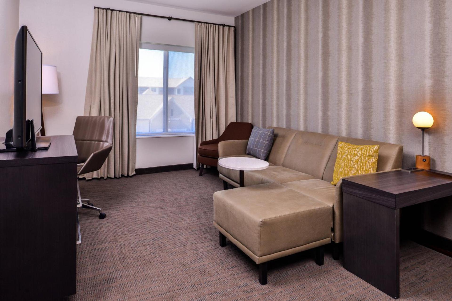 Residence Inn by Marriott Charlotte Steele Creek photo 35