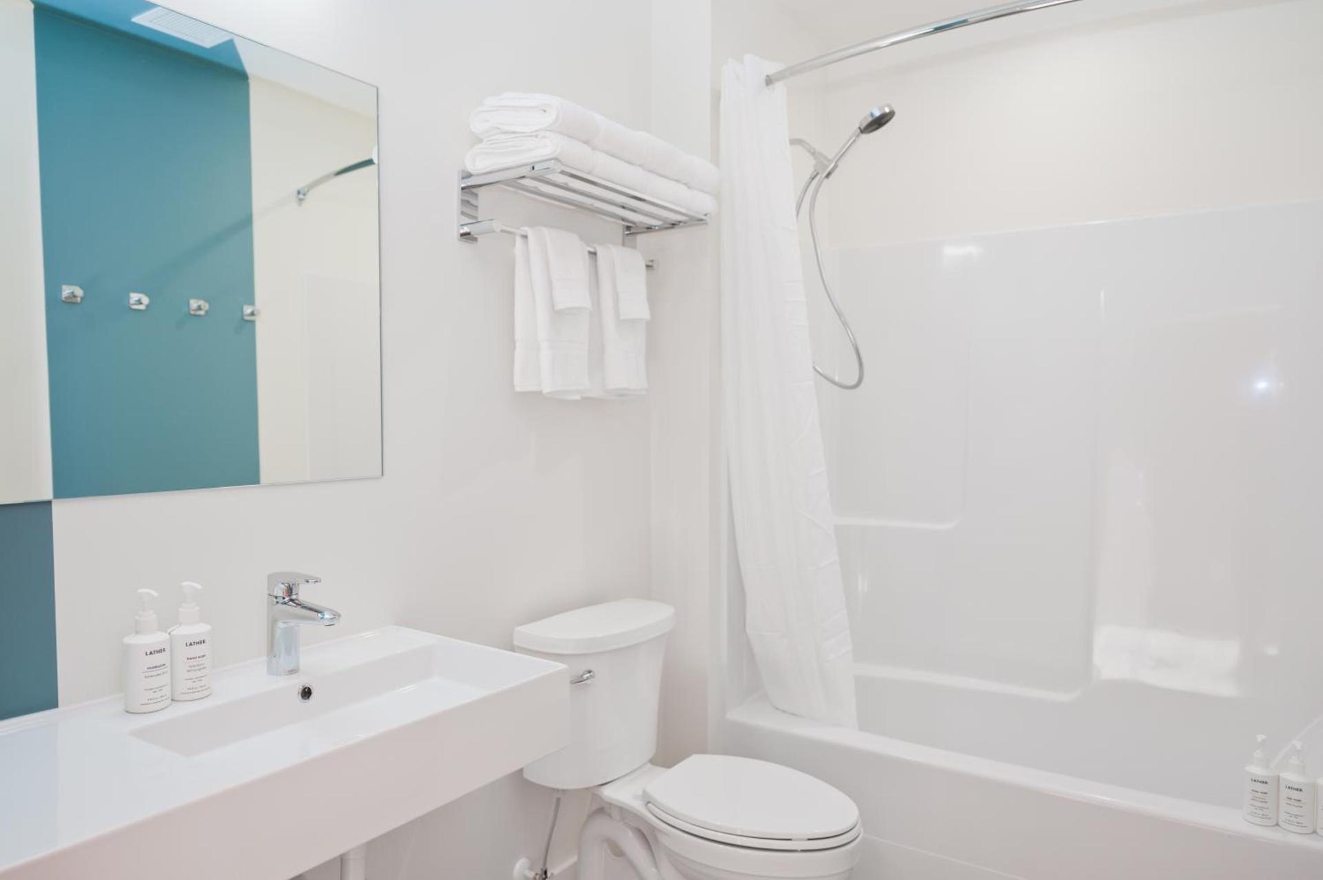 Skyview Hotel photo 39