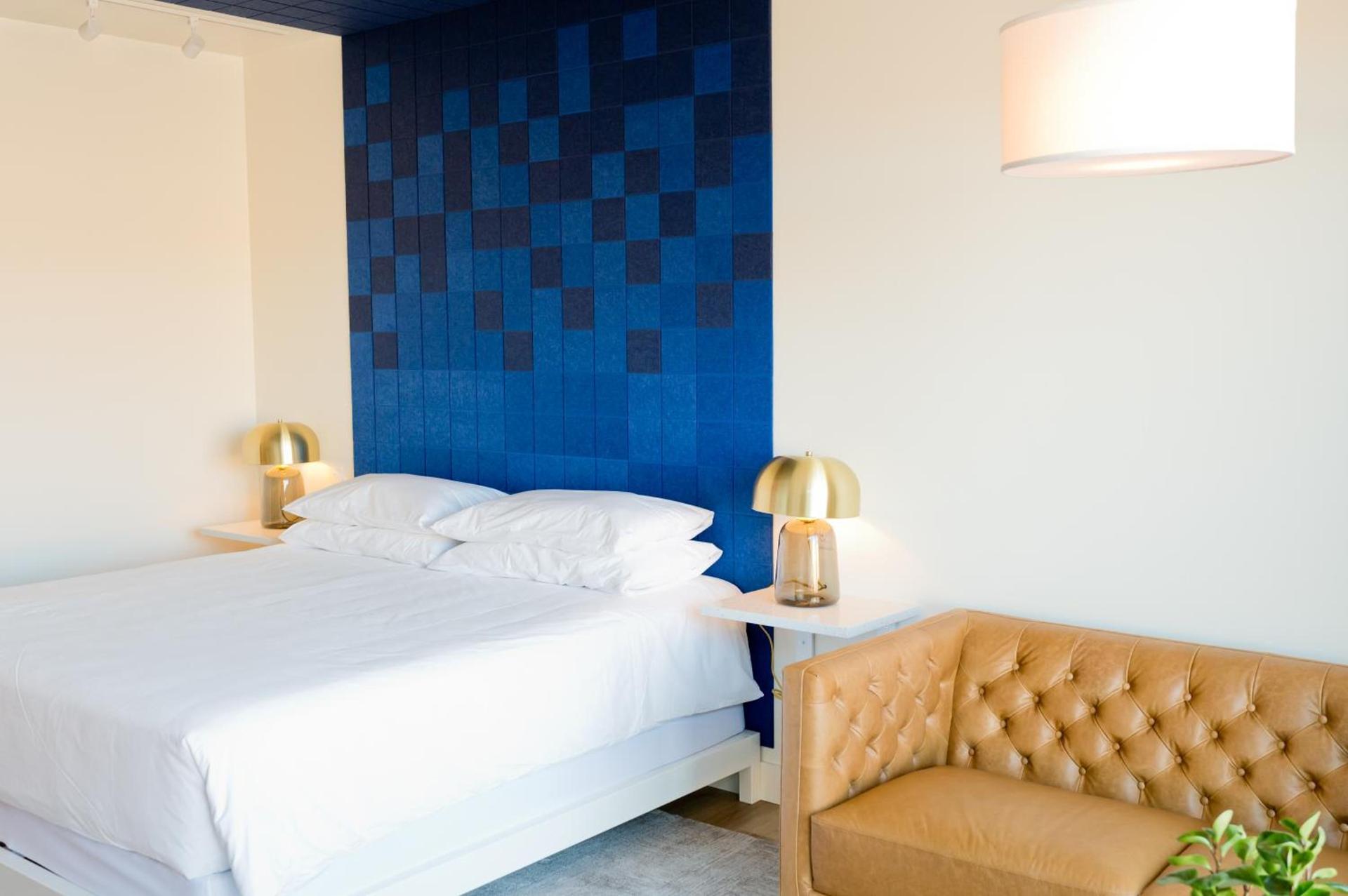 Skyview Hotel photo 40