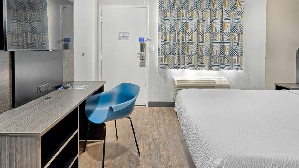 Motel 6-Lancaster, CA photo 23