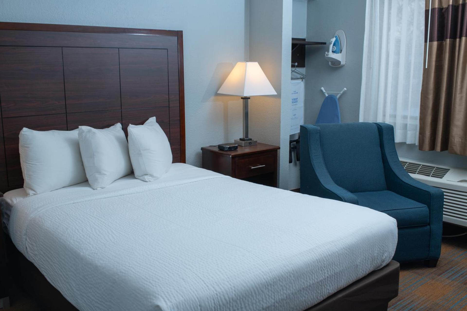 AmericInn by Wyndham Madison WI photo 8