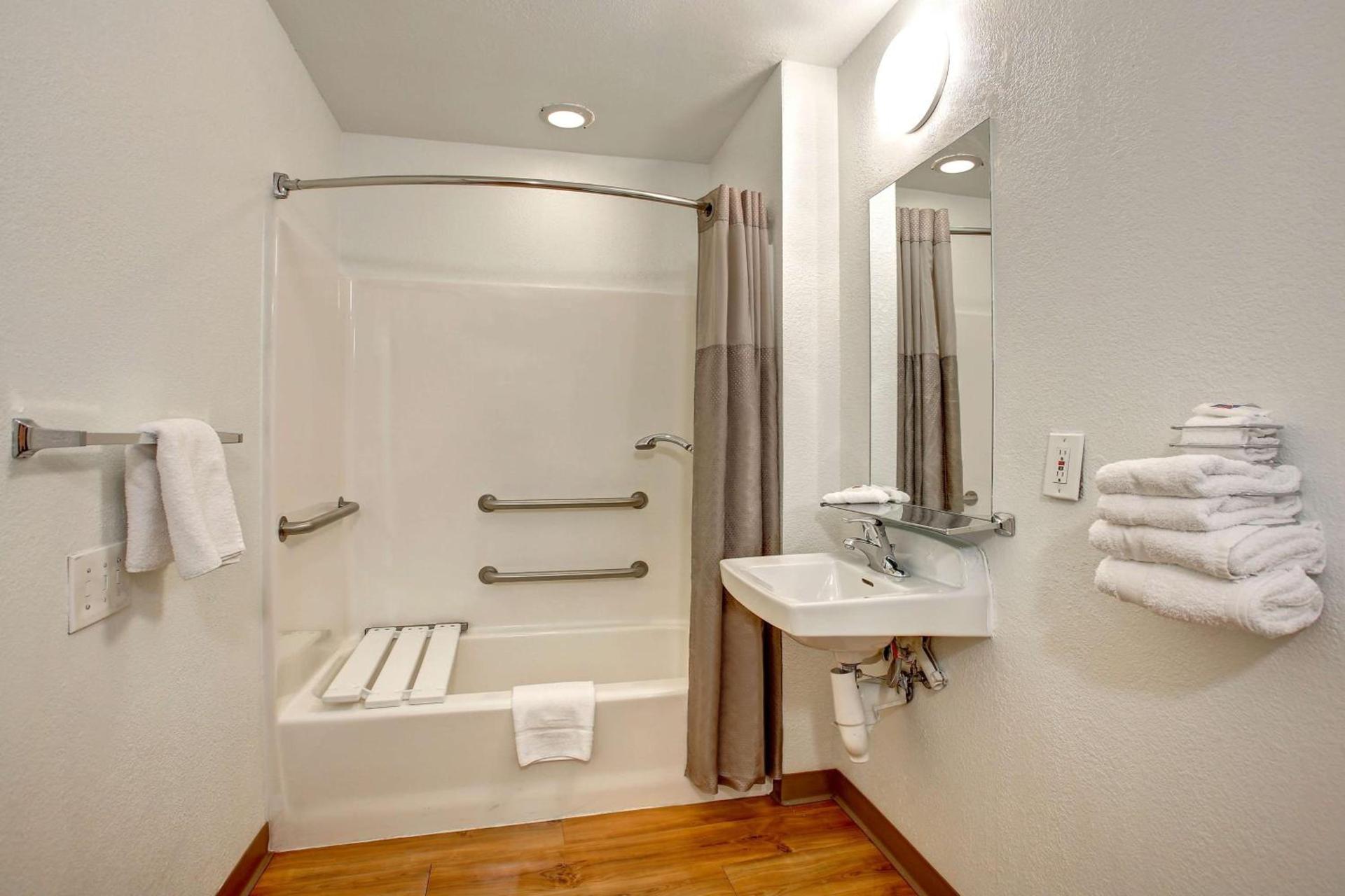 Motel 6-Sunnyvale, CA - North photo 19