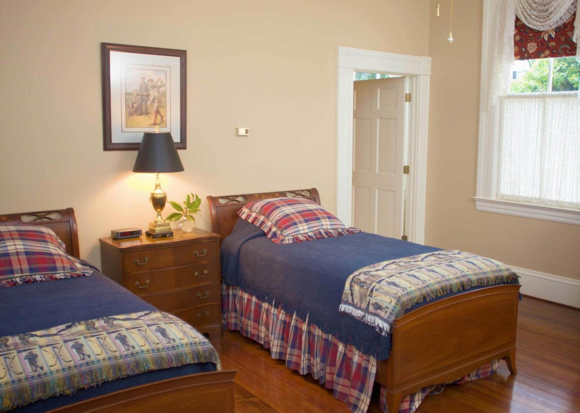 Lookaway Inn photo 48