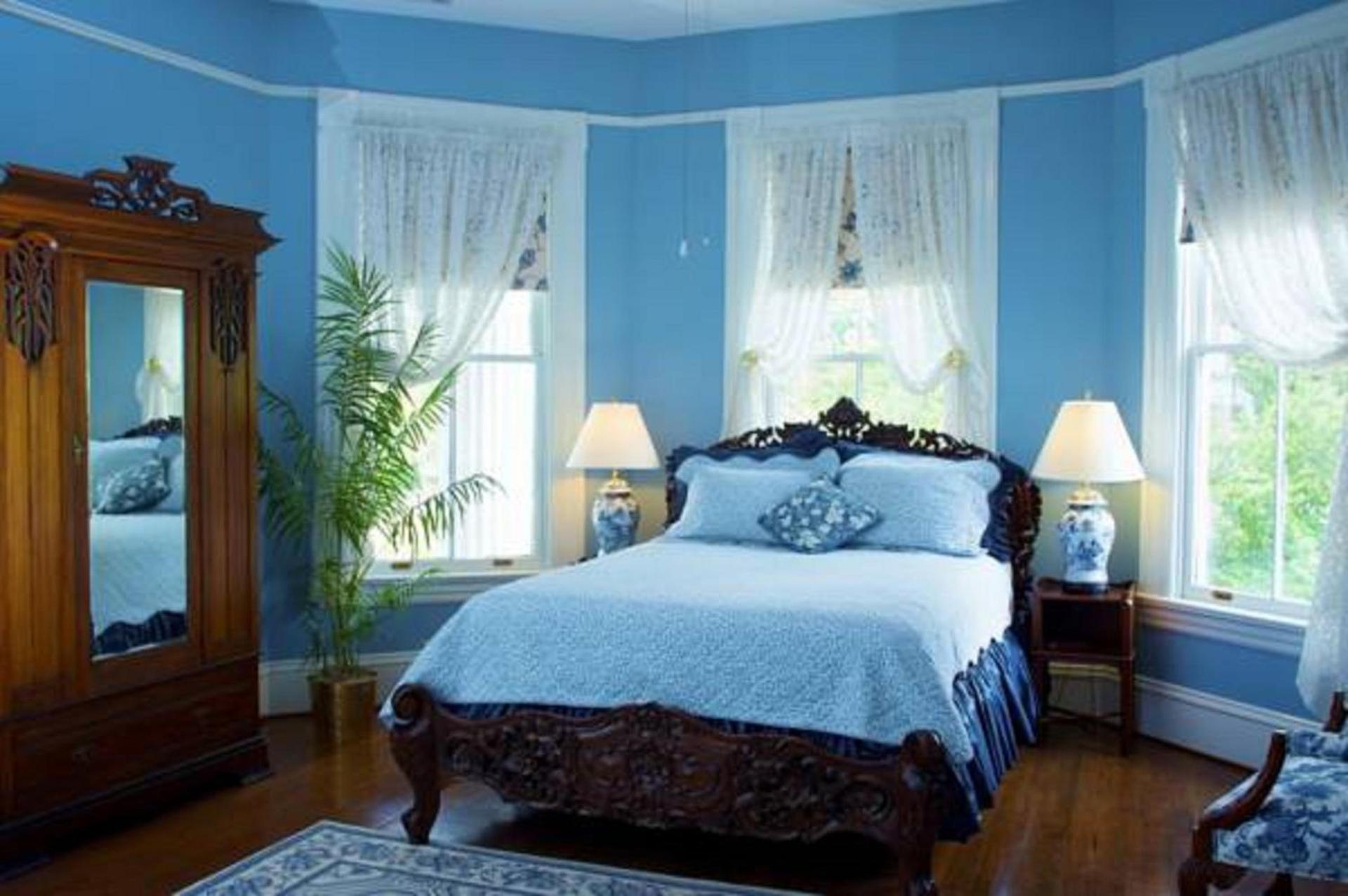 Lookaway Inn photo 41