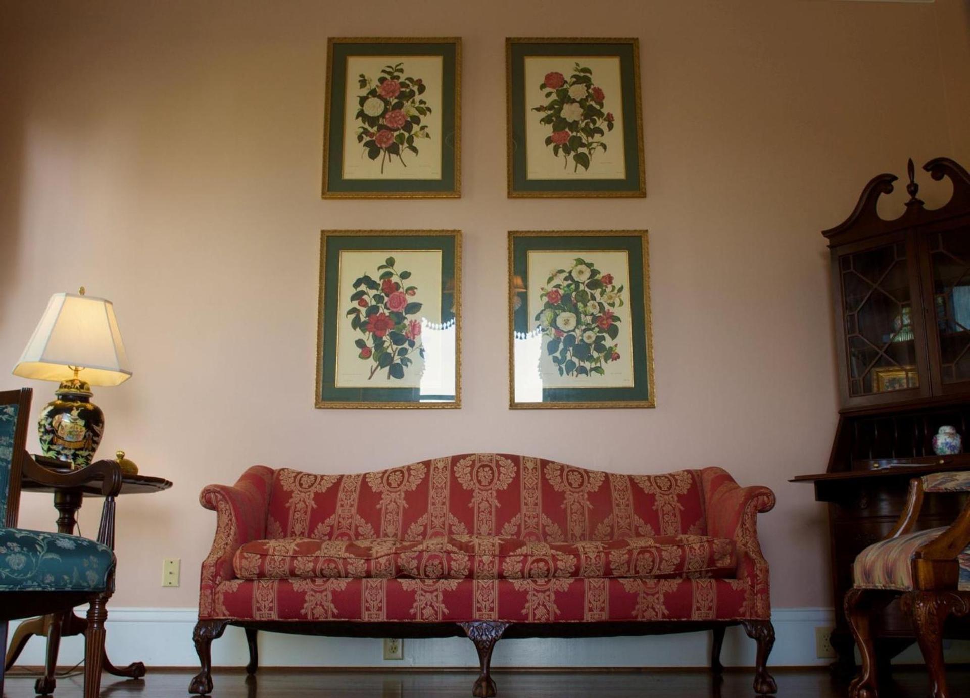 Lookaway Inn photo 5