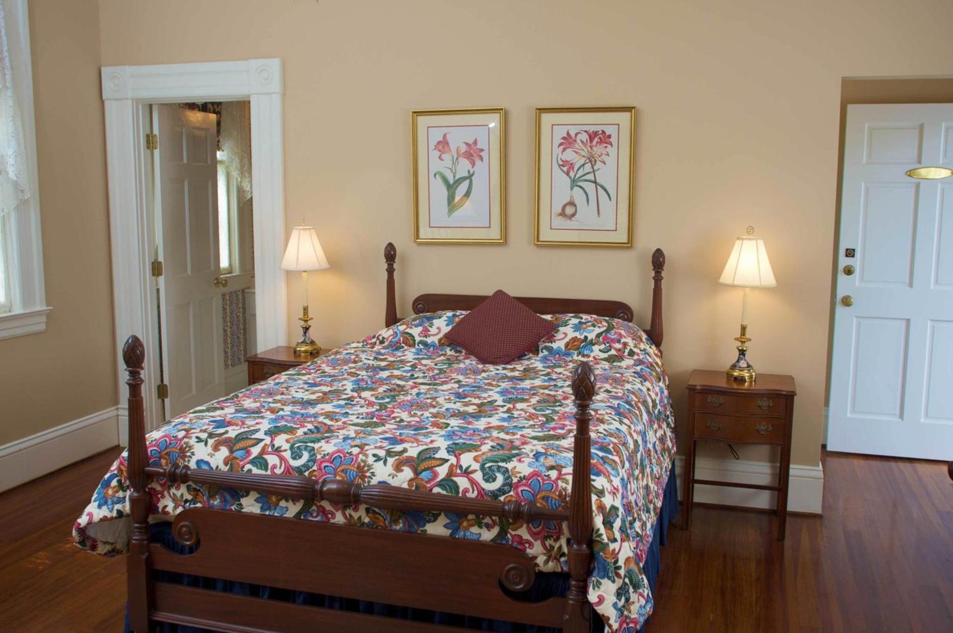 Lookaway Inn photo 12