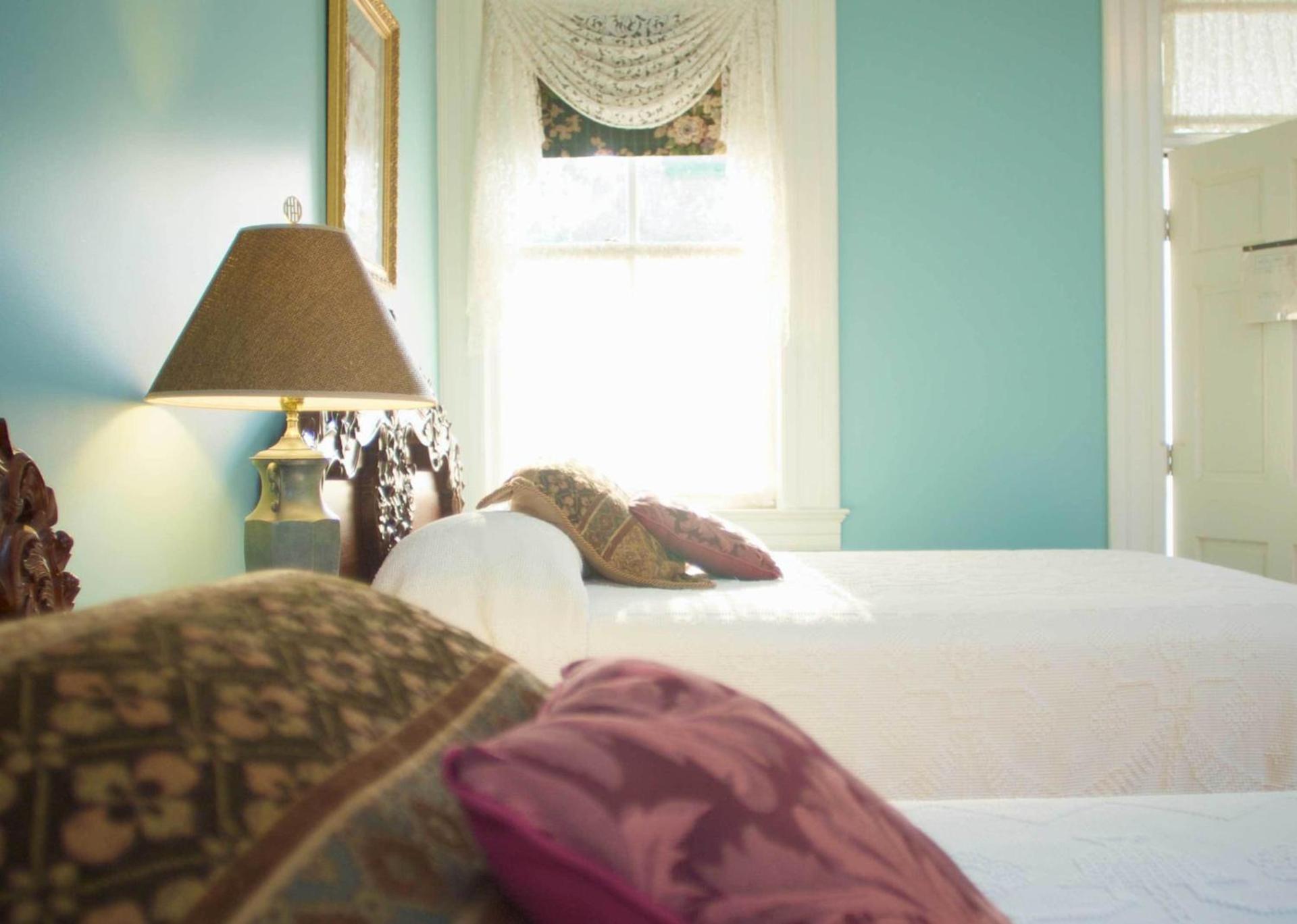 Lookaway Inn photo 25