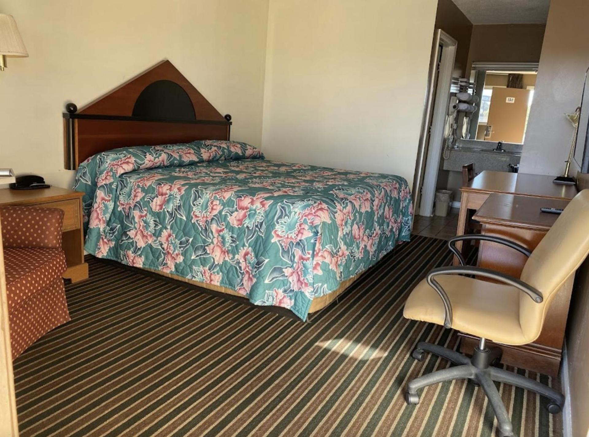 economy inn augusta photo 1
