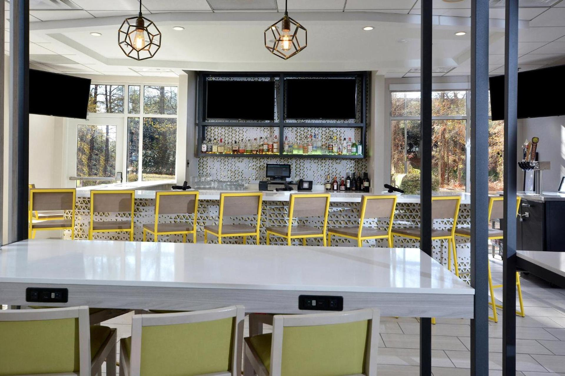 Holiday Inn Raleigh Durham Airport by IHG photo 12