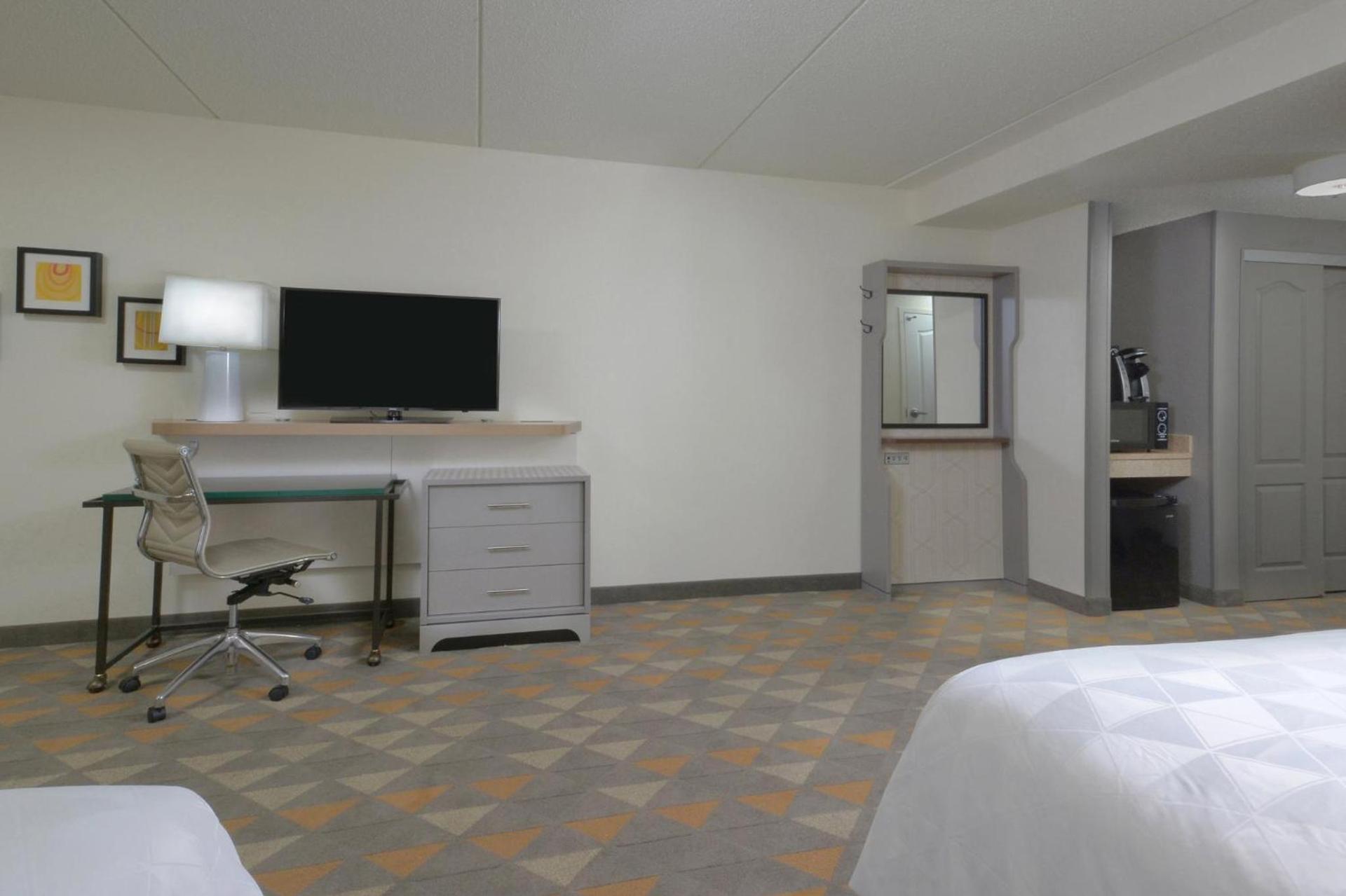 Holiday Inn Raleigh Durham Airport by IHG photo 30