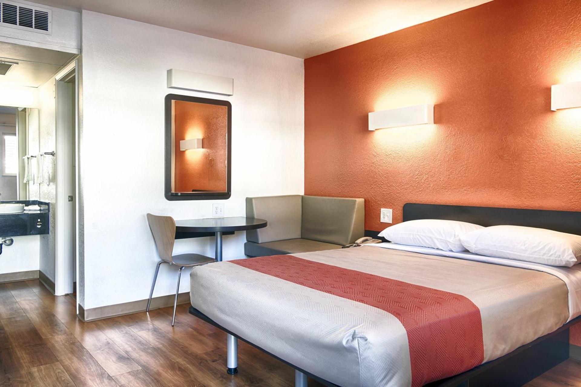 Motel 6-Mammoth Lakes, CA photo 54