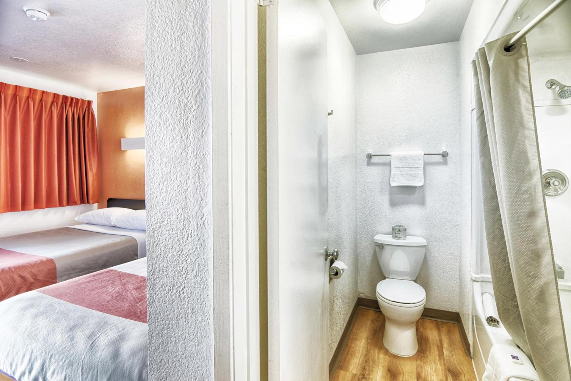 Motel 6-Mammoth Lakes, CA photo 61