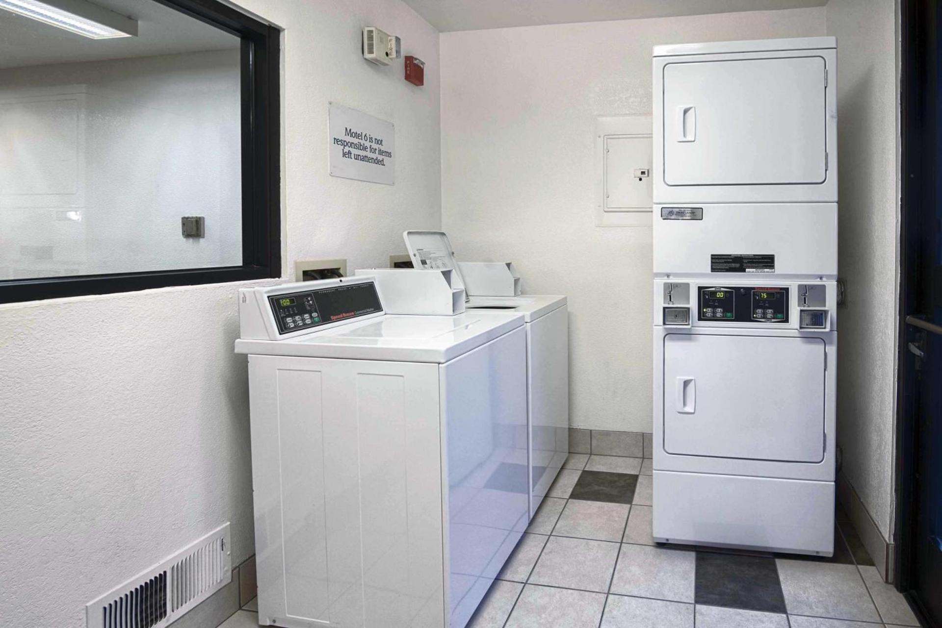 Motel 6-Mammoth Lakes, CA photo 64
