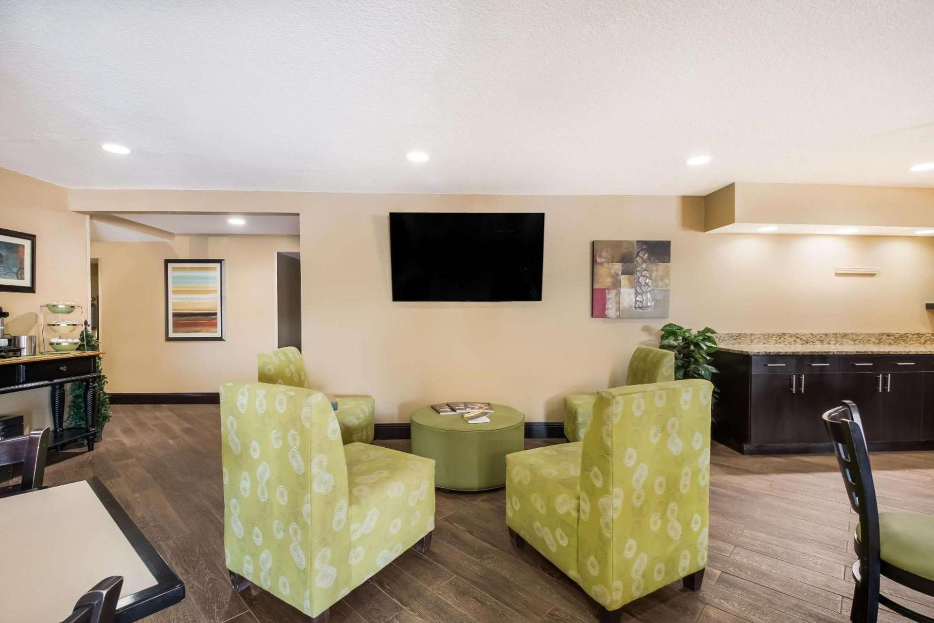 MainStay Suites Chattanooga Hamilton Place photo 6