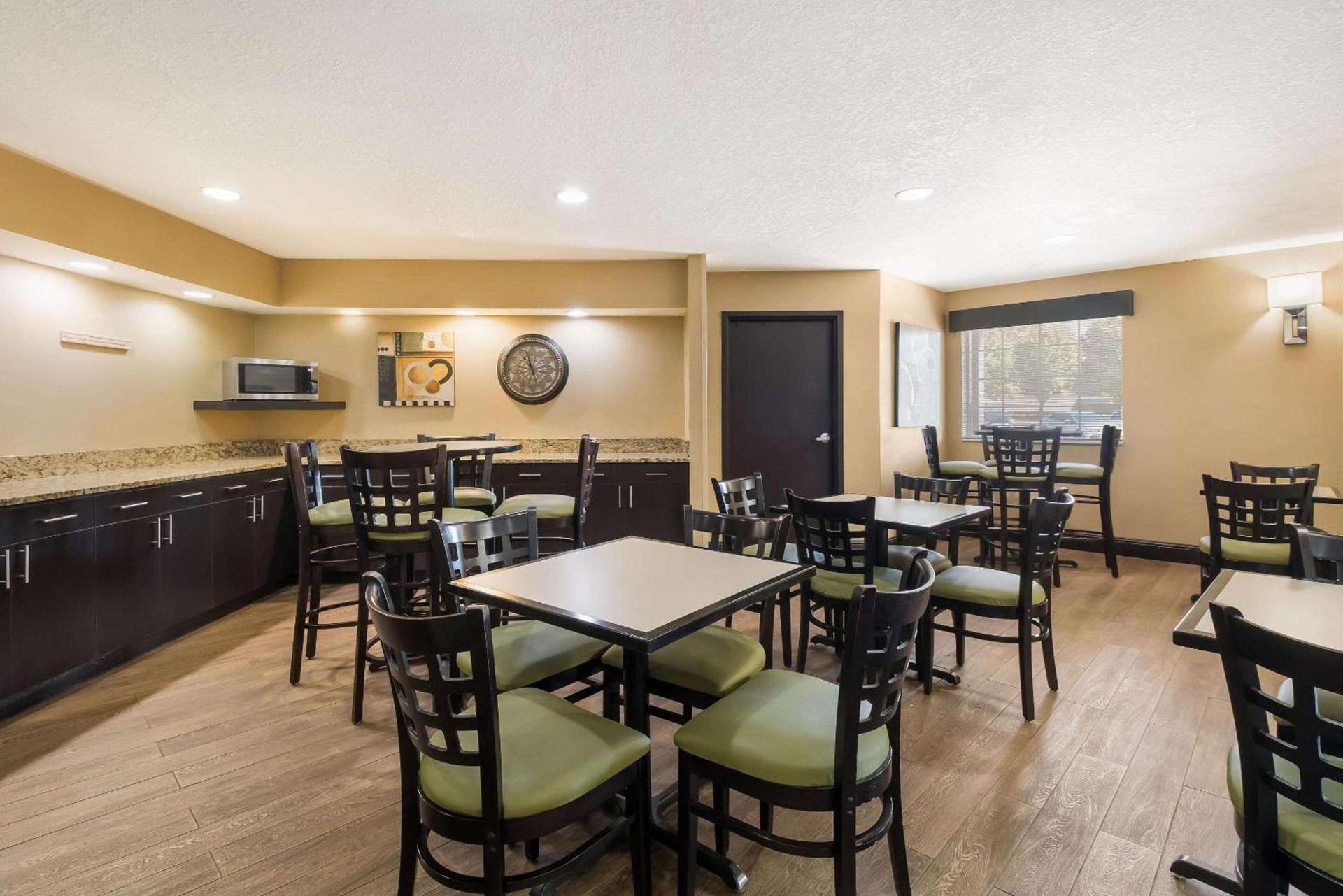 MainStay Suites Chattanooga Hamilton Place photo 32