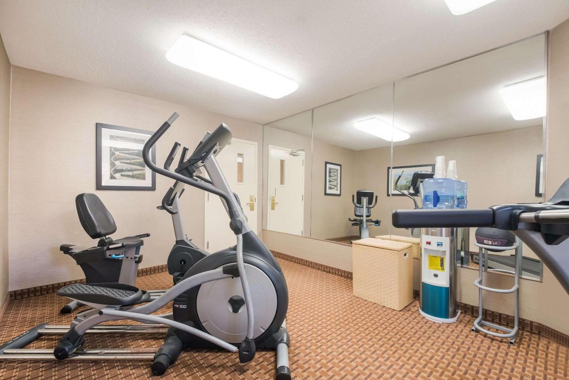 MainStay Suites Chattanooga Hamilton Place photo 29