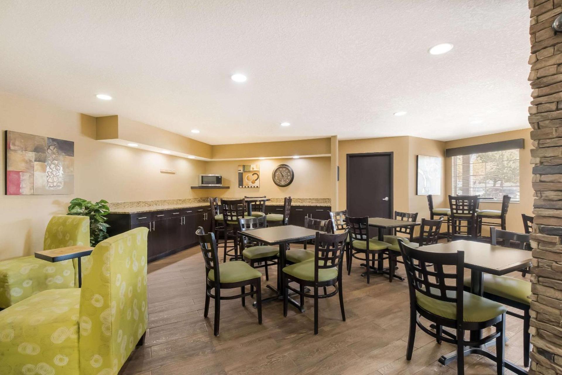 MainStay Suites Chattanooga Hamilton Place photo 31
