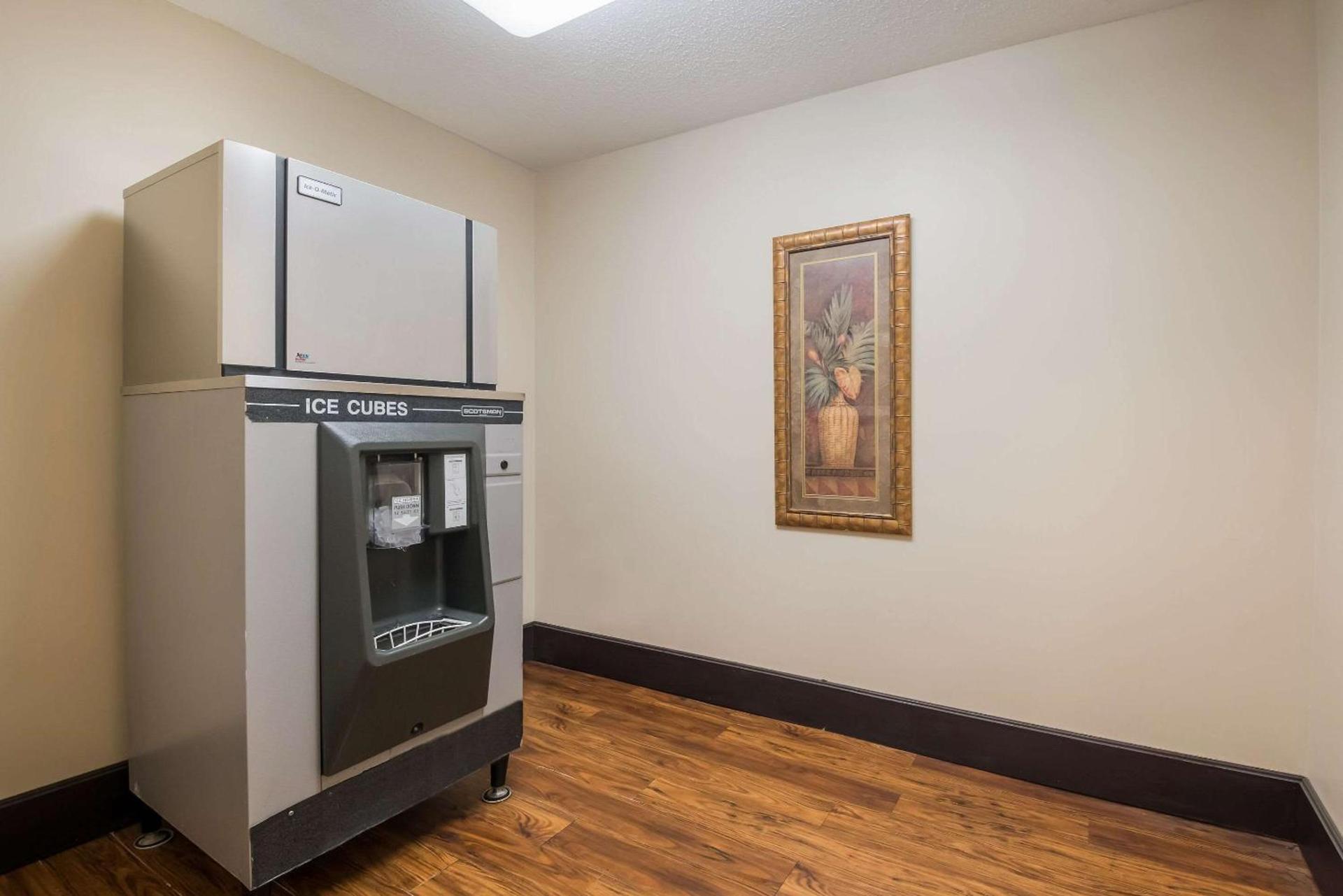 MainStay Suites Chattanooga Hamilton Place photo 34