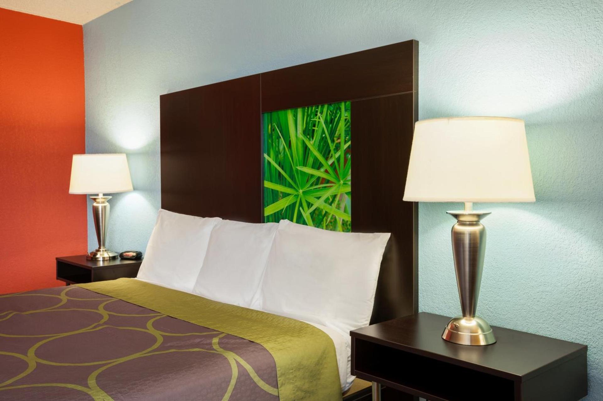 Super 8 by Wyndham Mount Laurel photo 38