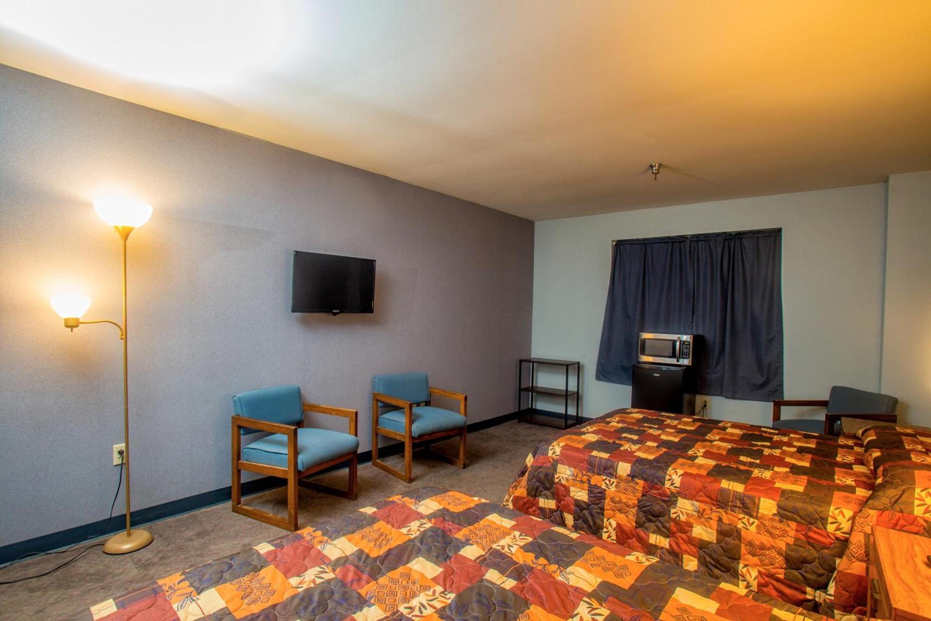Lafayette Inn photo 45