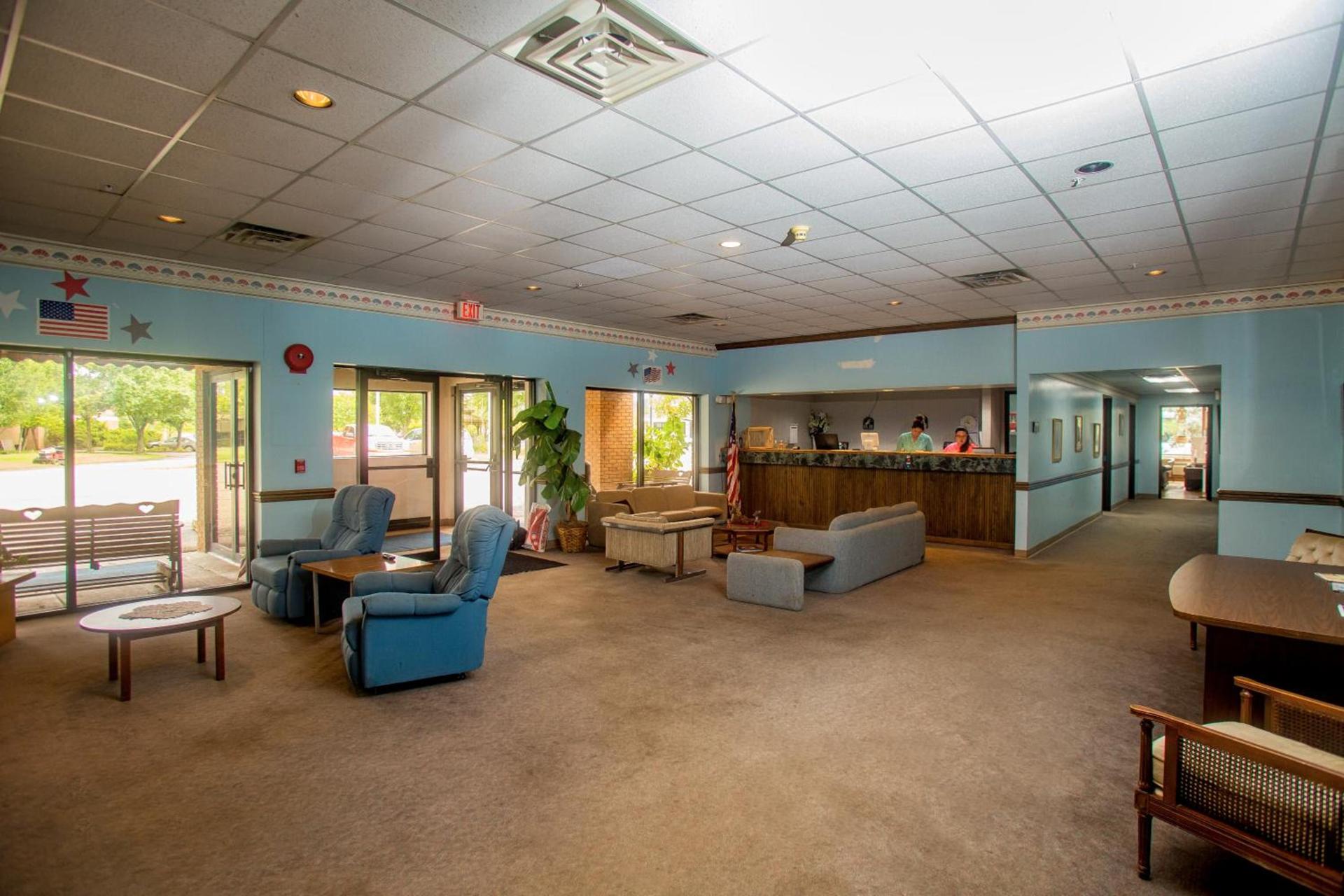 Lafayette Inn photo 3
