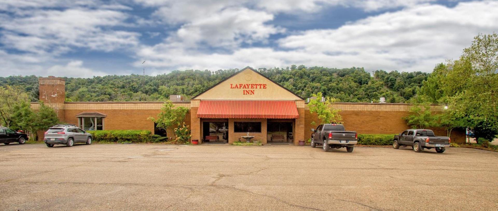 Lafayette Inn photo 7