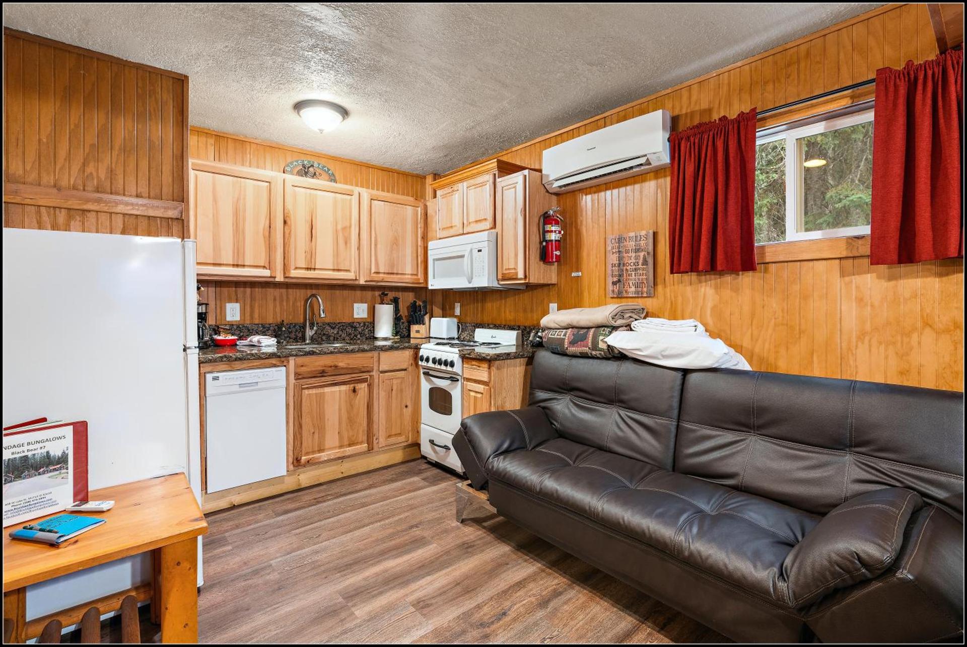 Brundage Bungalows photo 86