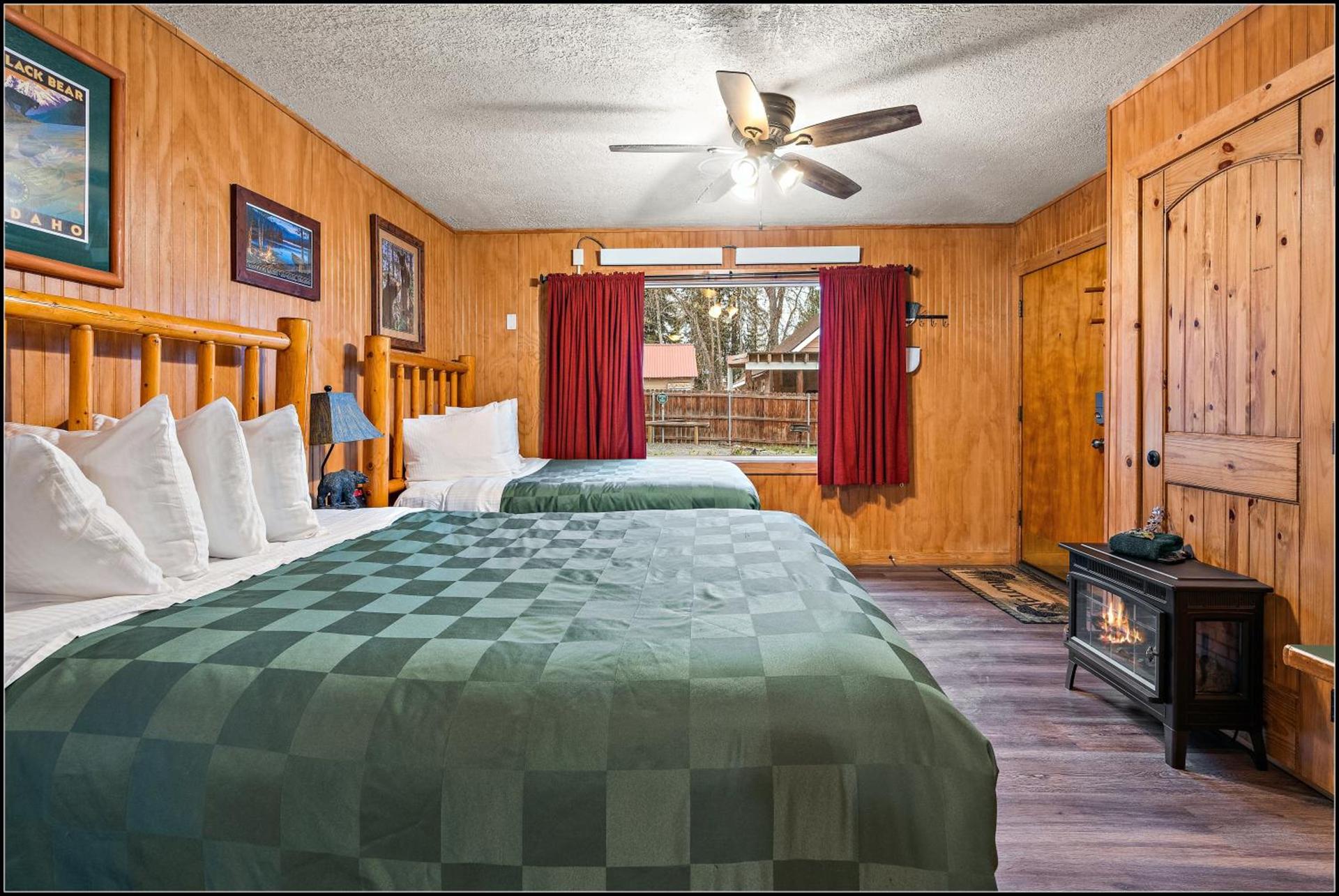 Brundage Bungalows photo 91