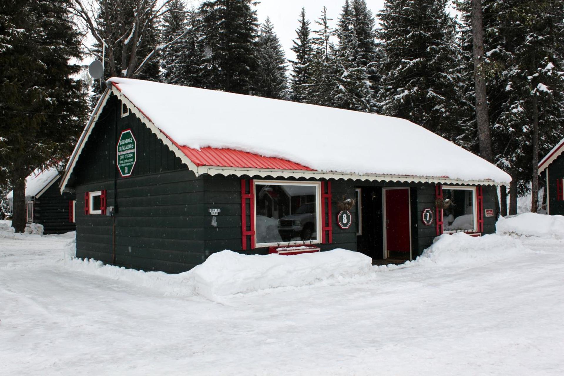 Brundage Bungalows photo 95