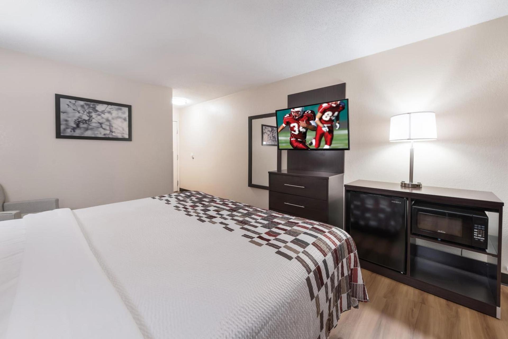 Baymont by Wyndham Findlay photo 3