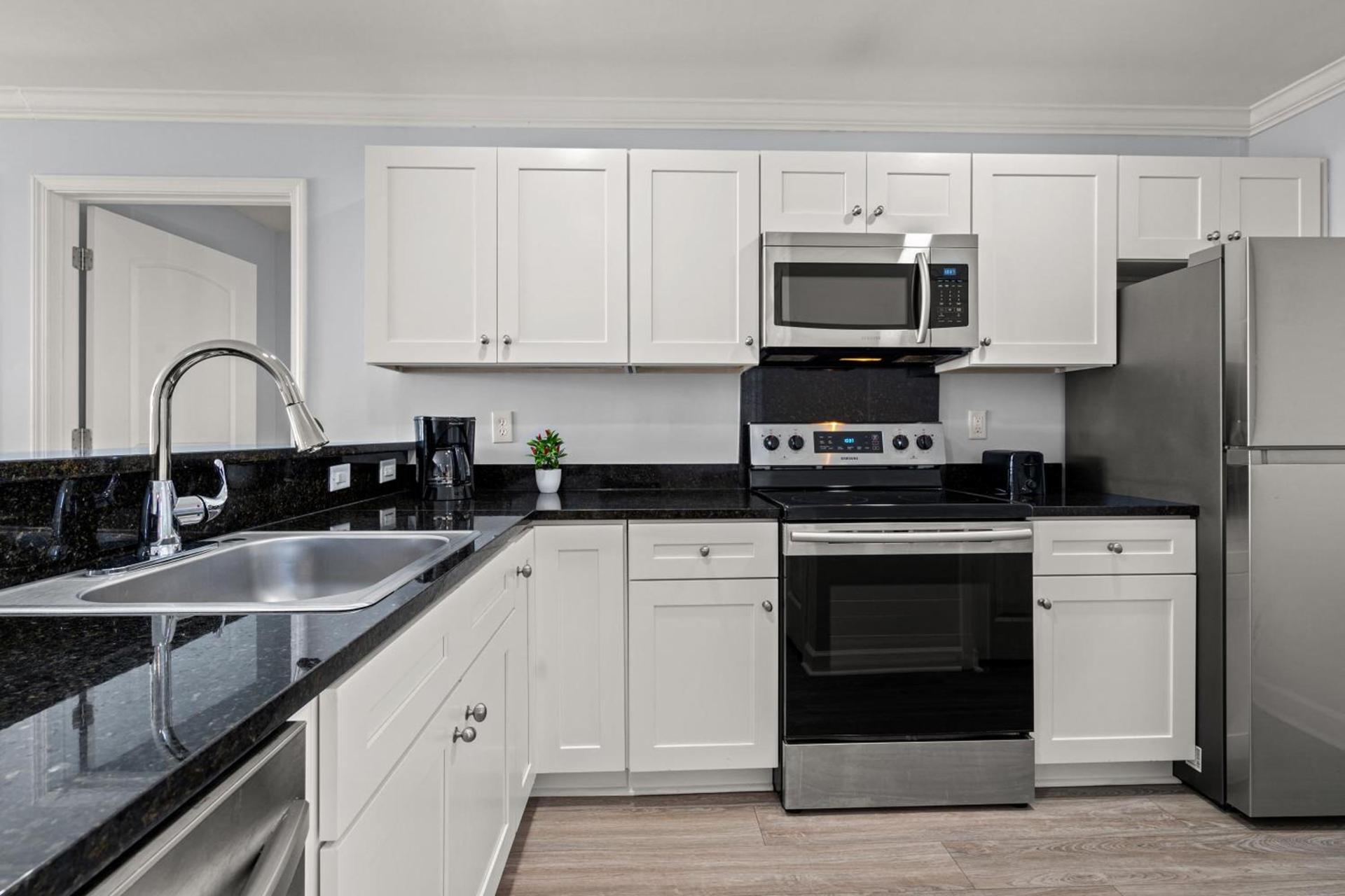 Ocean Escape Condos photo 91