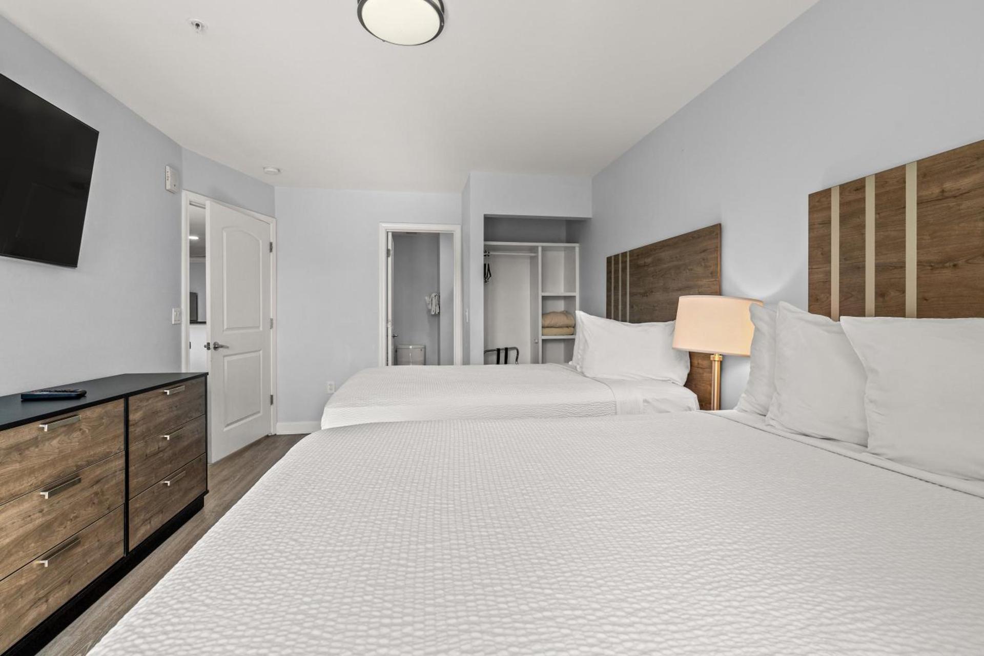 Ocean Escape Condos photo 50