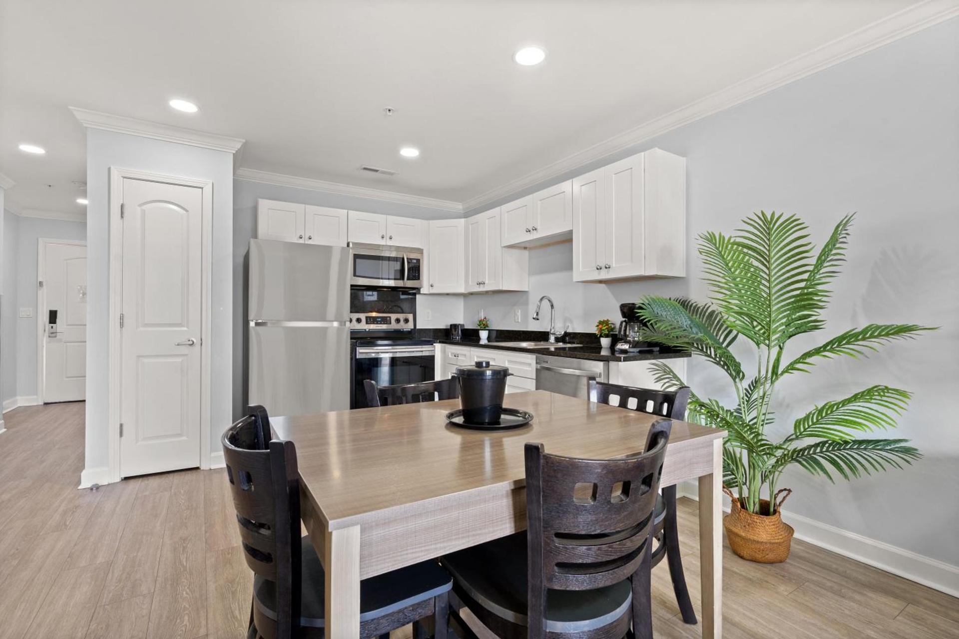 Ocean Escape Condos photo 27