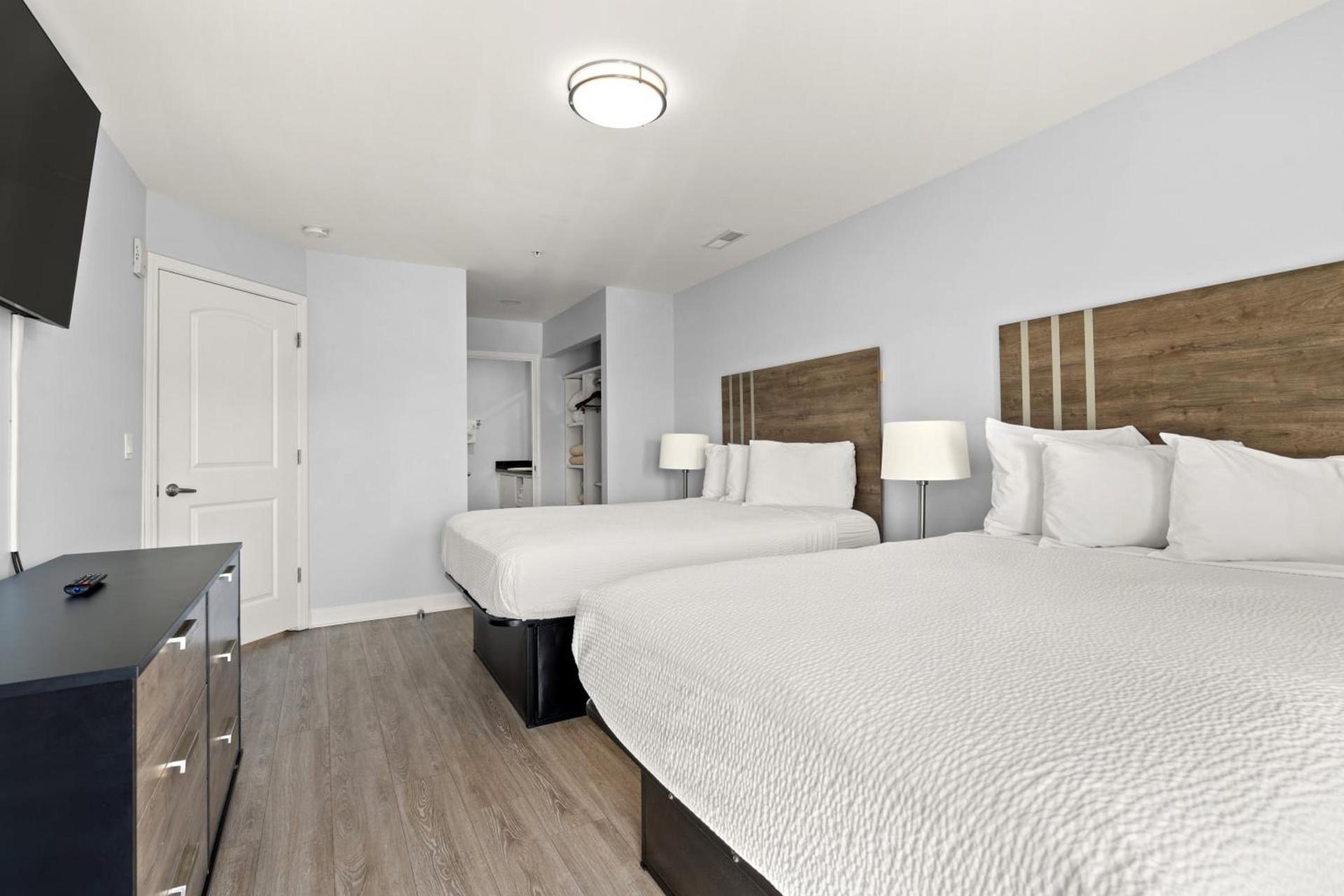 Ocean Escape Condos photo 39