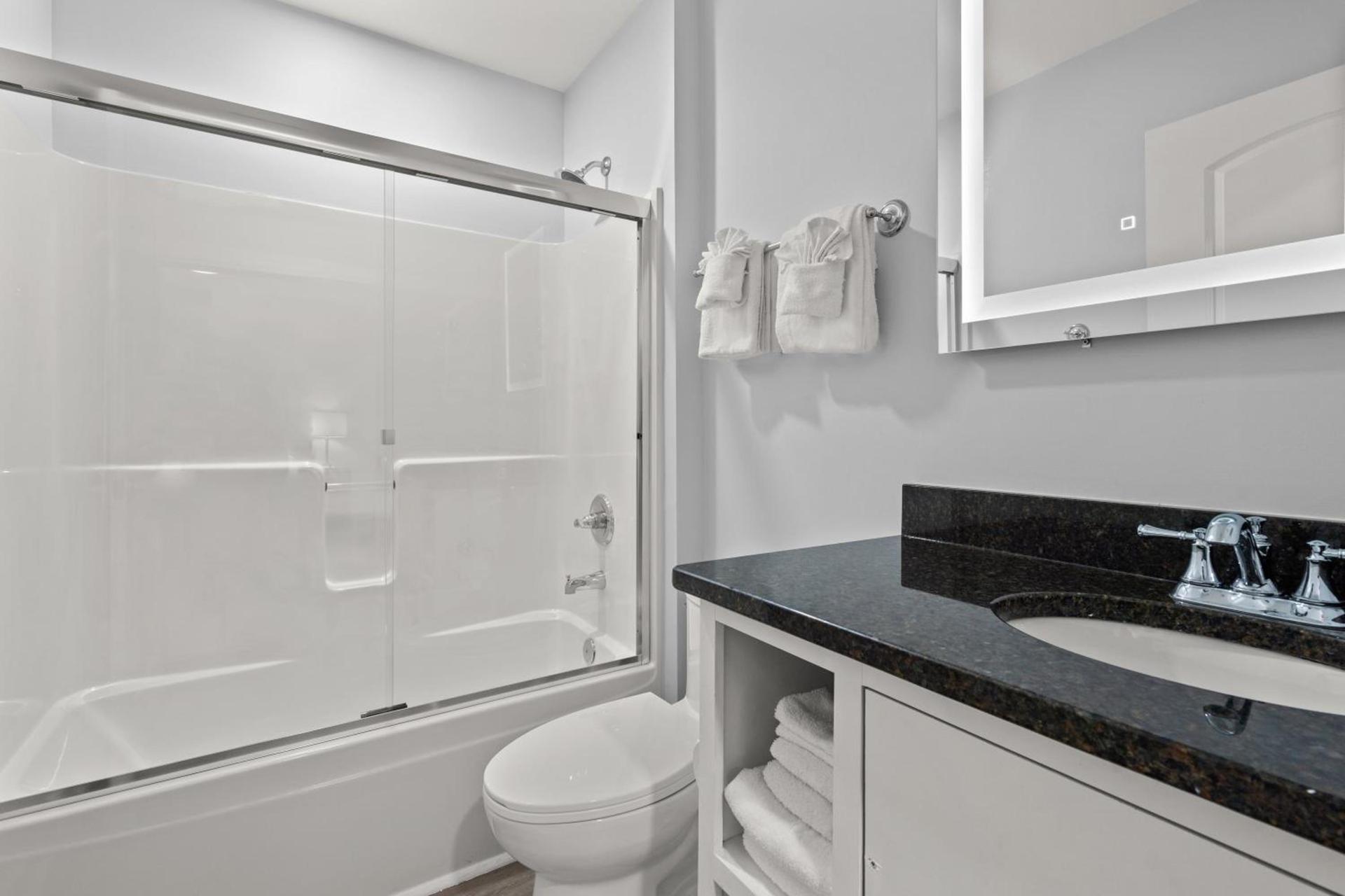 Ocean Escape Condos photo 100