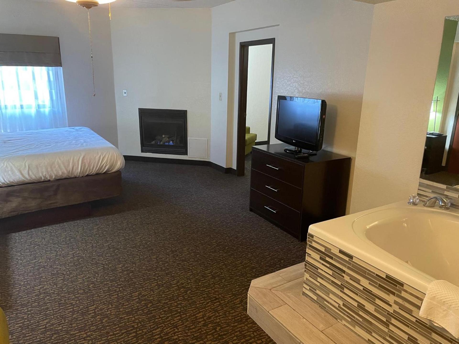 Sleep Inn & Suites near Sports World Blvd photo 60