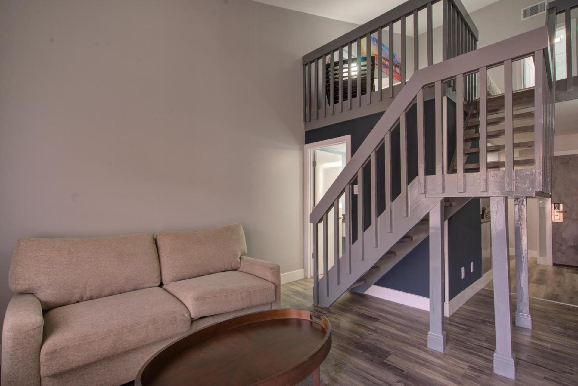 Clarion Pointe Tampa-Brandon Near Fairgrounds and Casino photo 51