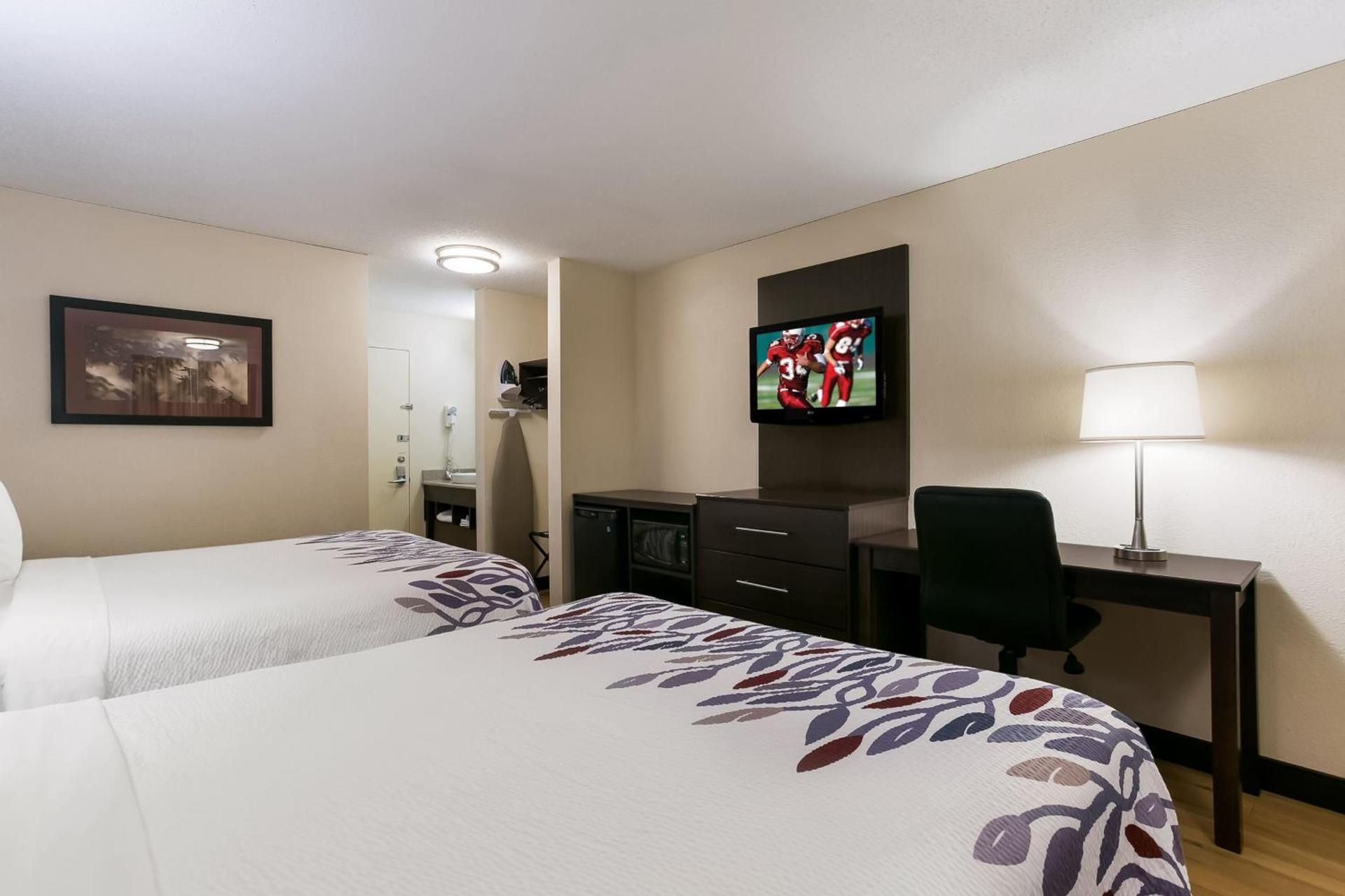 Red Roof Inn Hershey photo 10