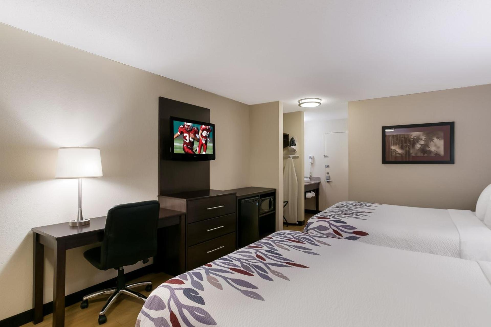 Red Roof Inn Hershey photo 11