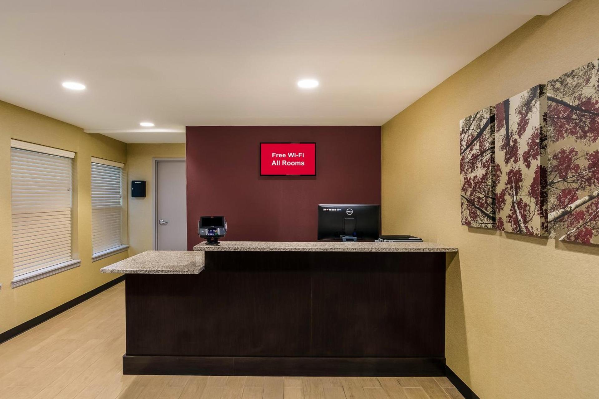 Red Roof Inn Hershey photo 29