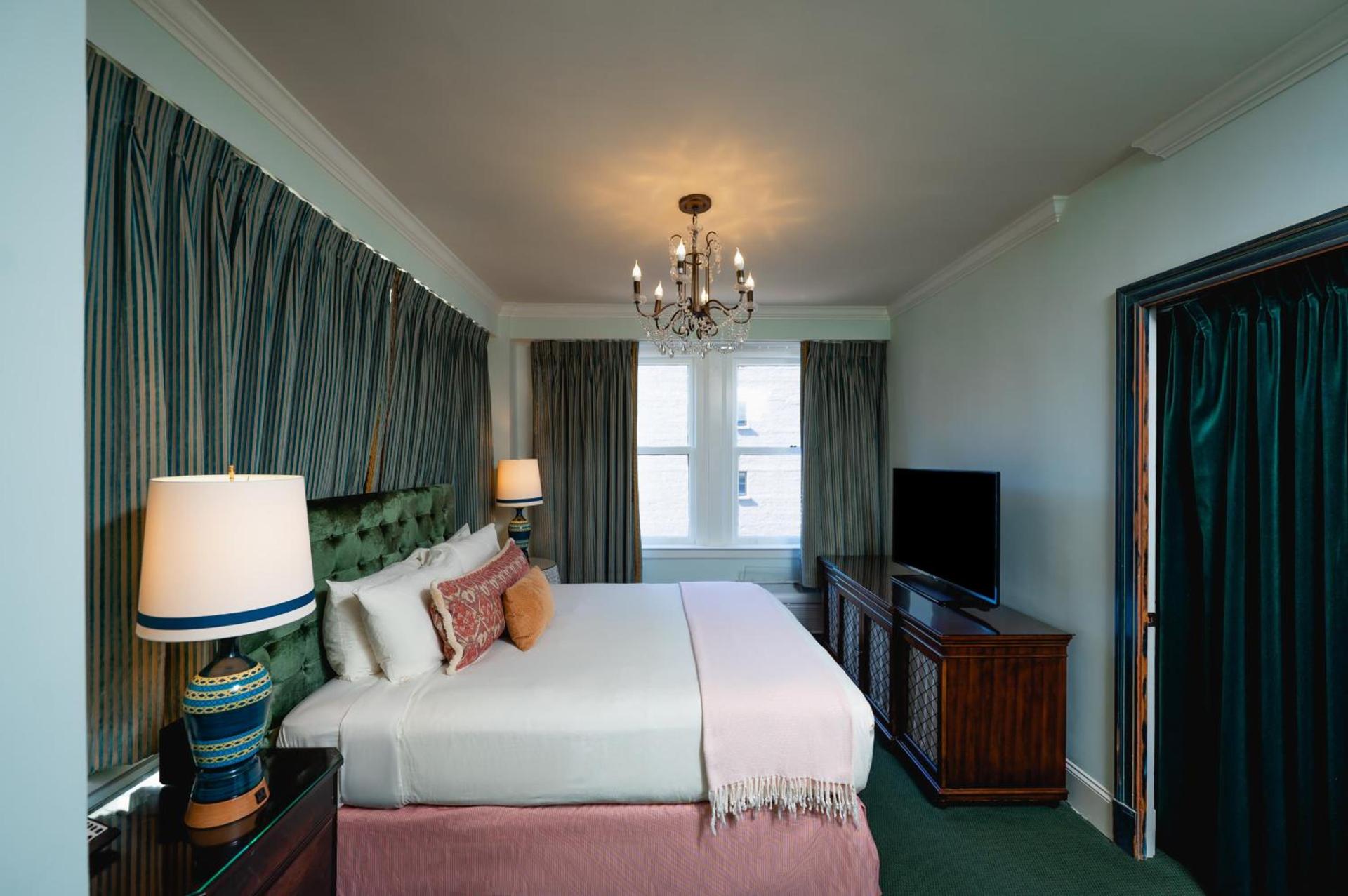 The Pontchartrain Hotel photo 67