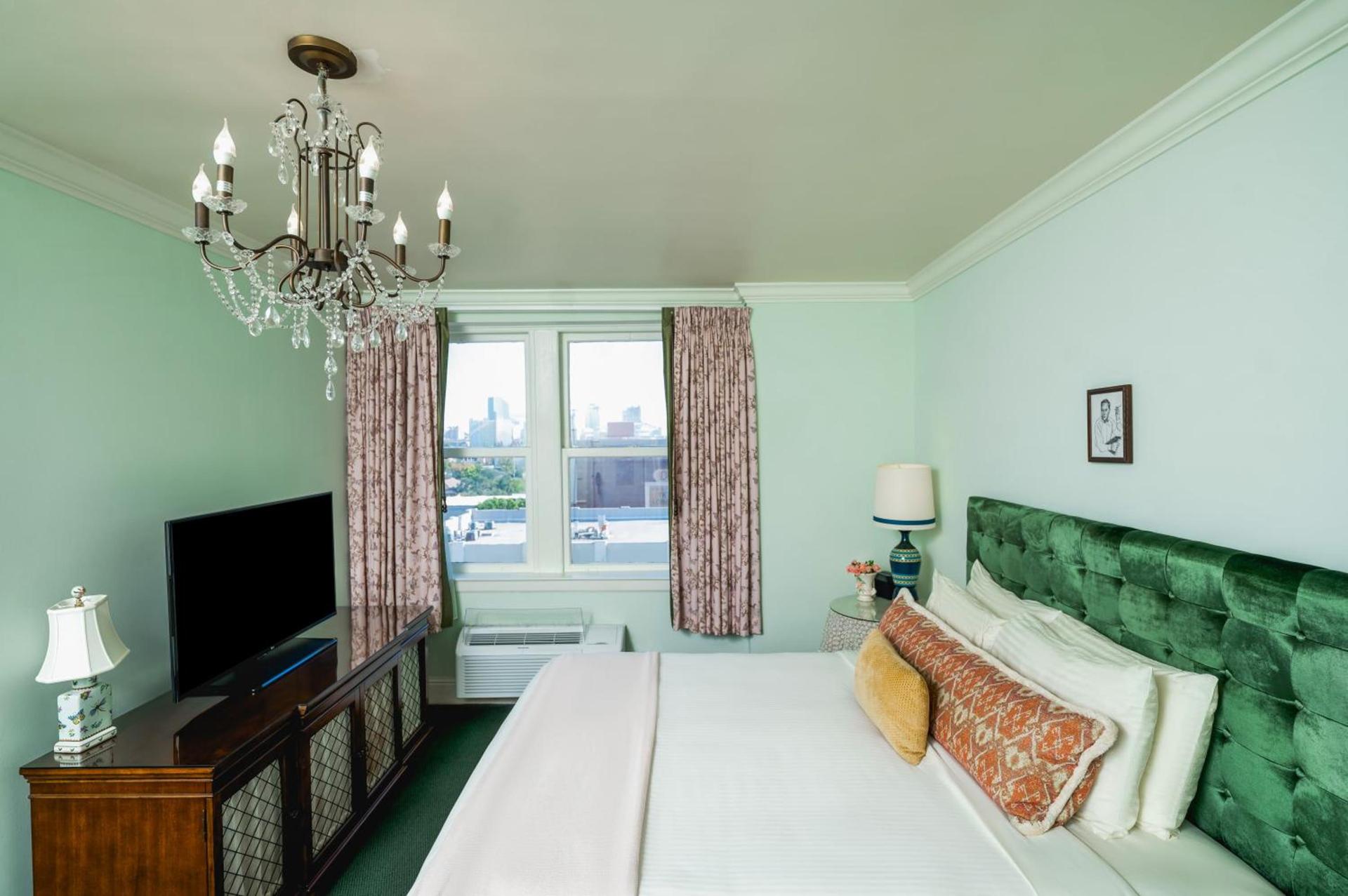The Pontchartrain Hotel photo 66