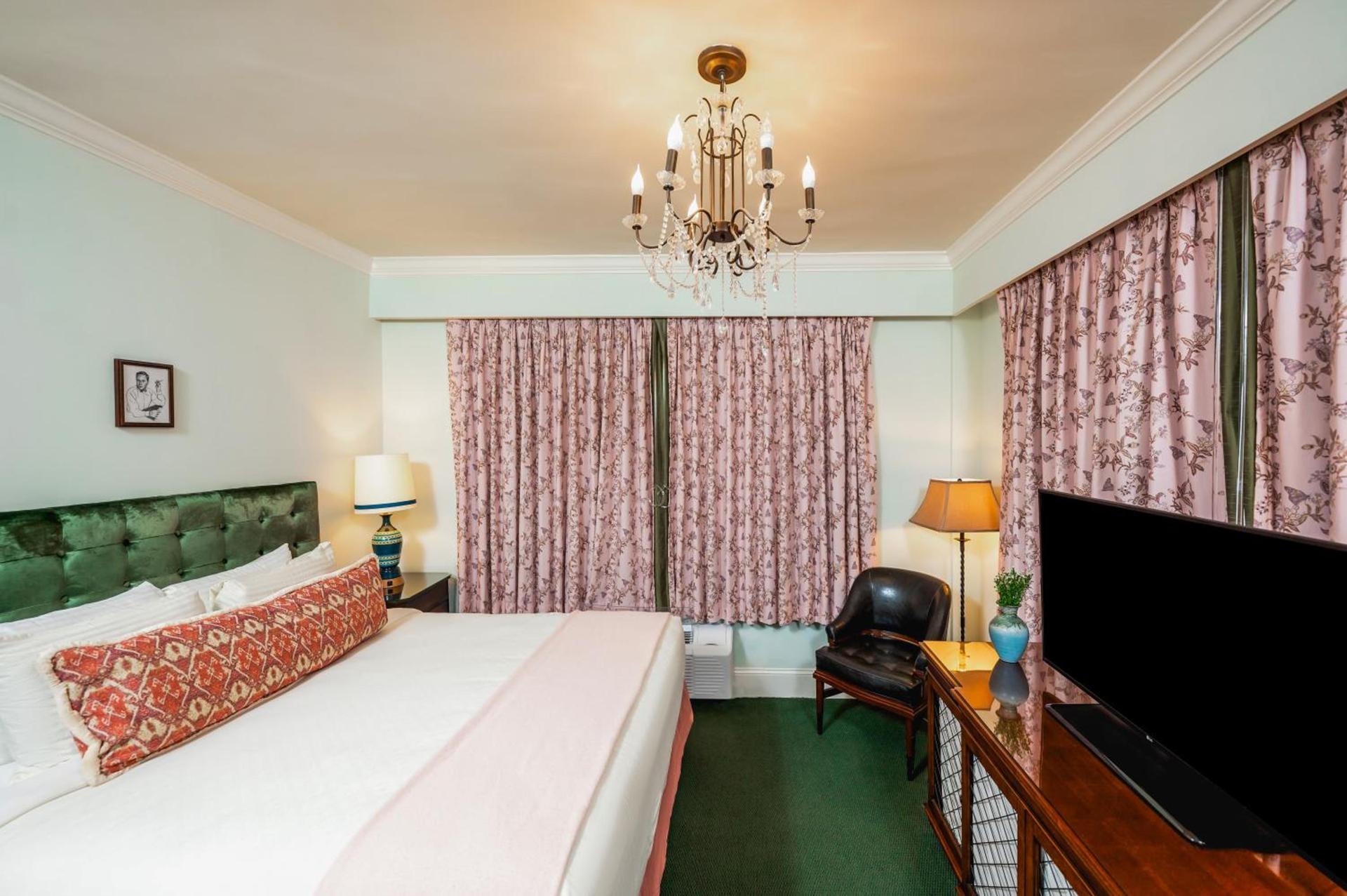 The Pontchartrain Hotel photo 73