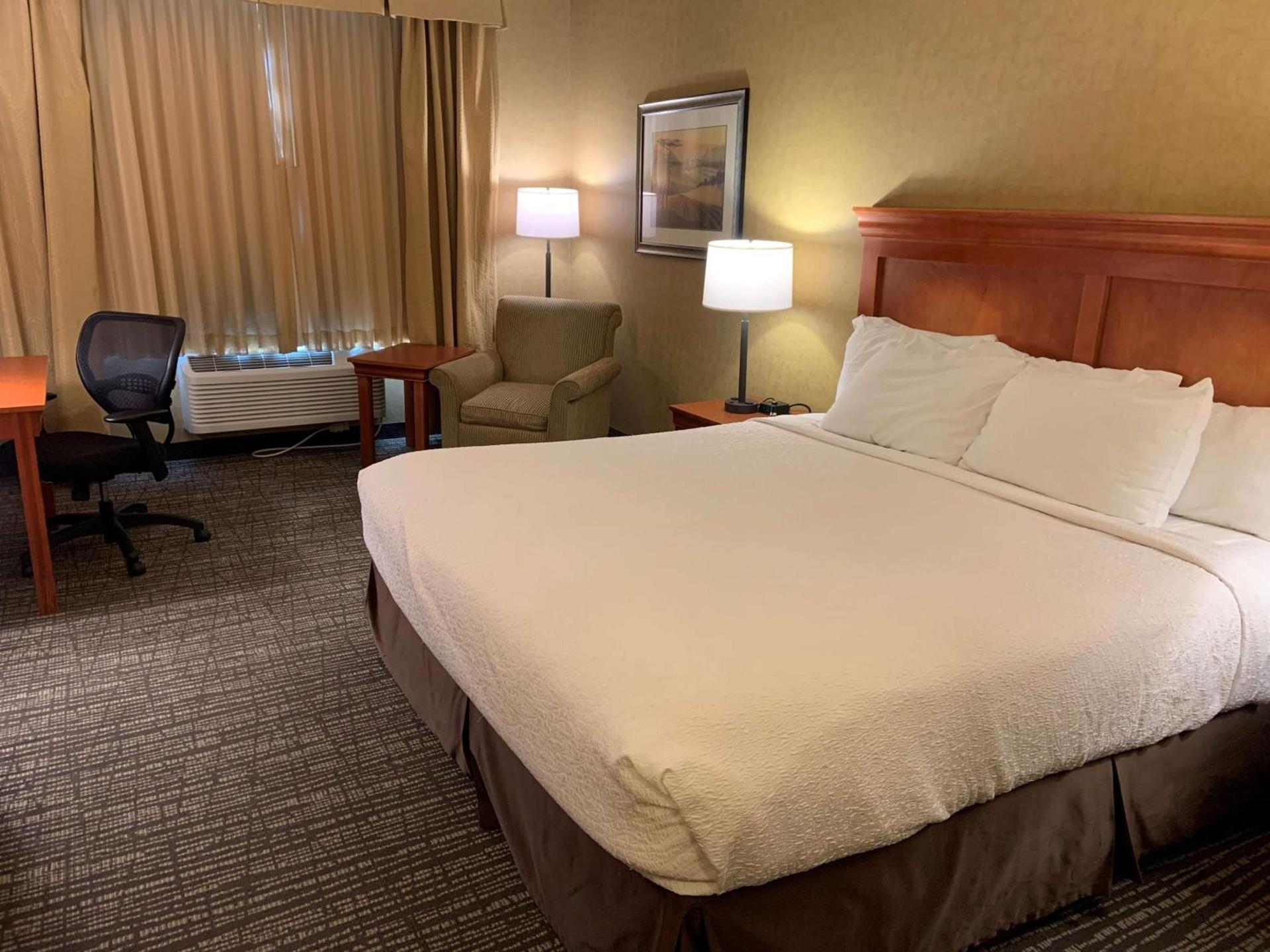 Best Western Plus Kennewick Inn photo 7